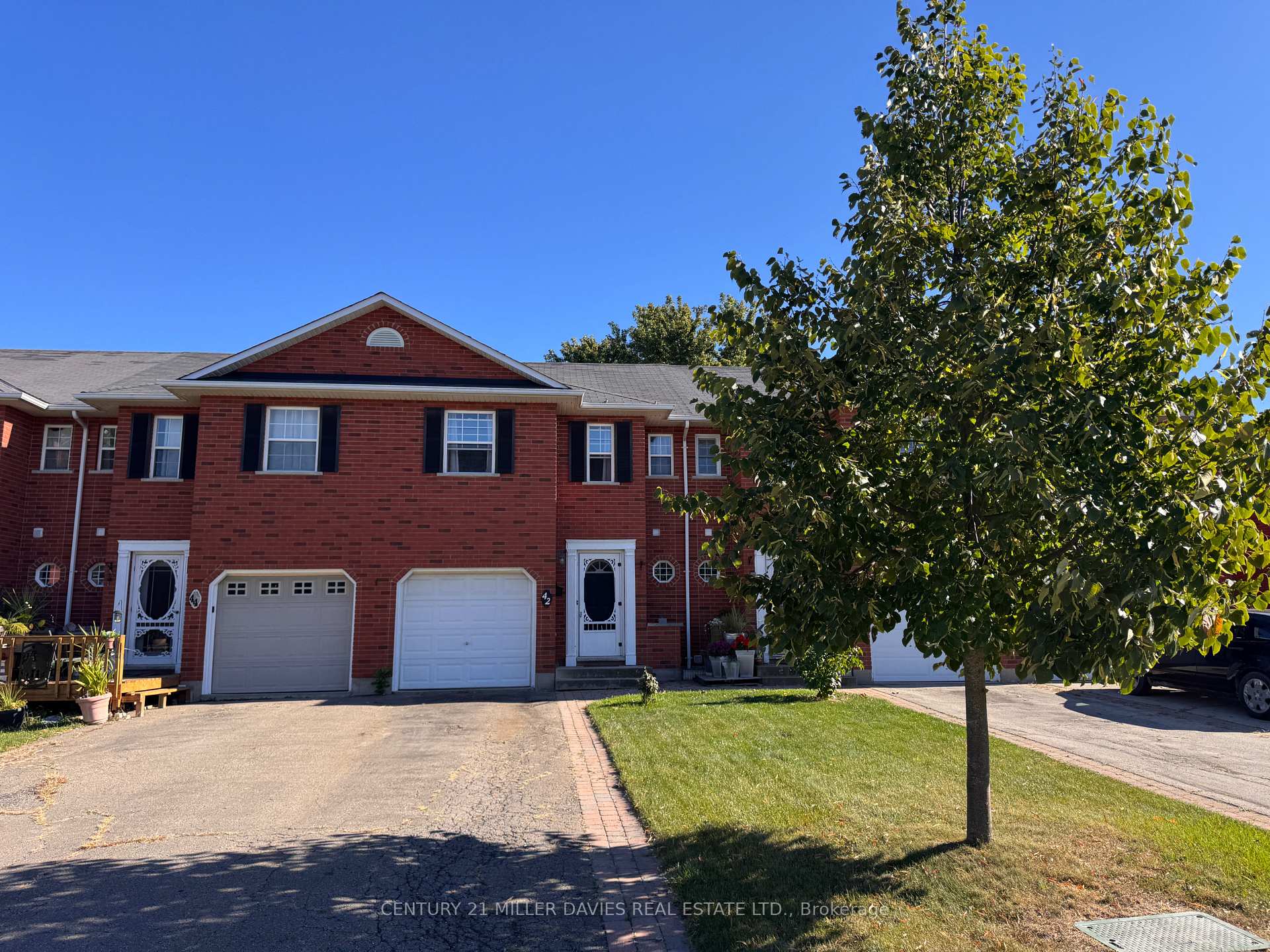 42 SWAYZE Court, West Lincoln, ON L0R 2A0