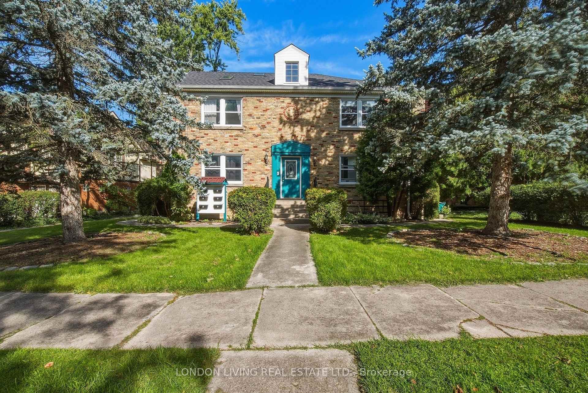 137 Windsor Crescent 4, London South, ON N6C 1V9