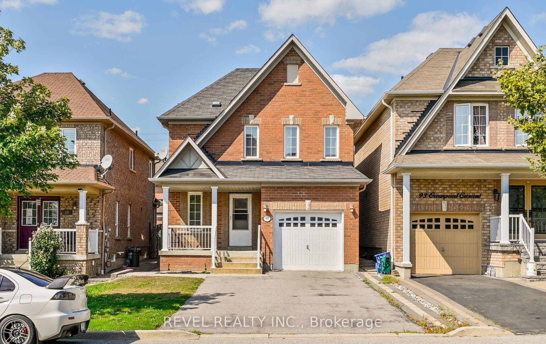 91 Oceanpearl Crescent, Whitby, ON L1N 0C6