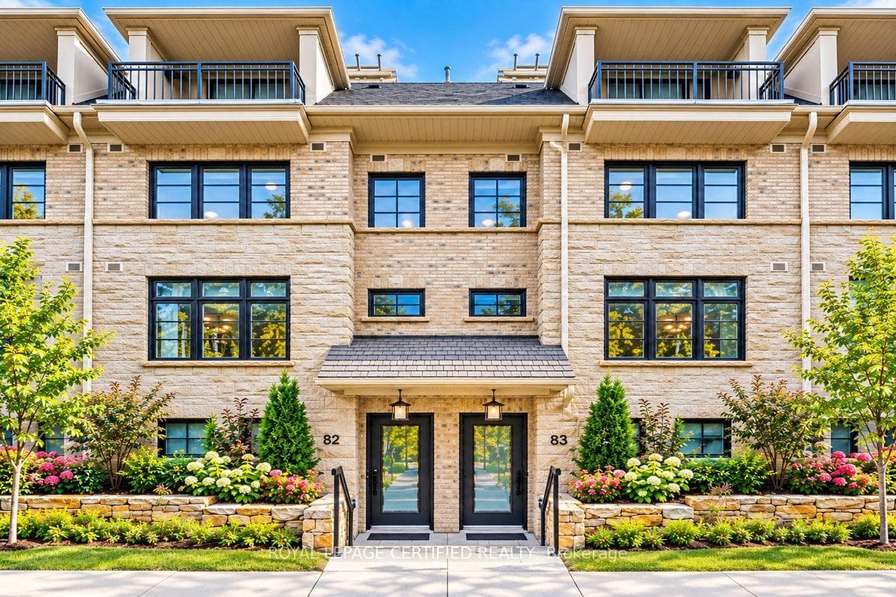 15 Lunar Crescent 82, Mississauga, ON L5M 2R6