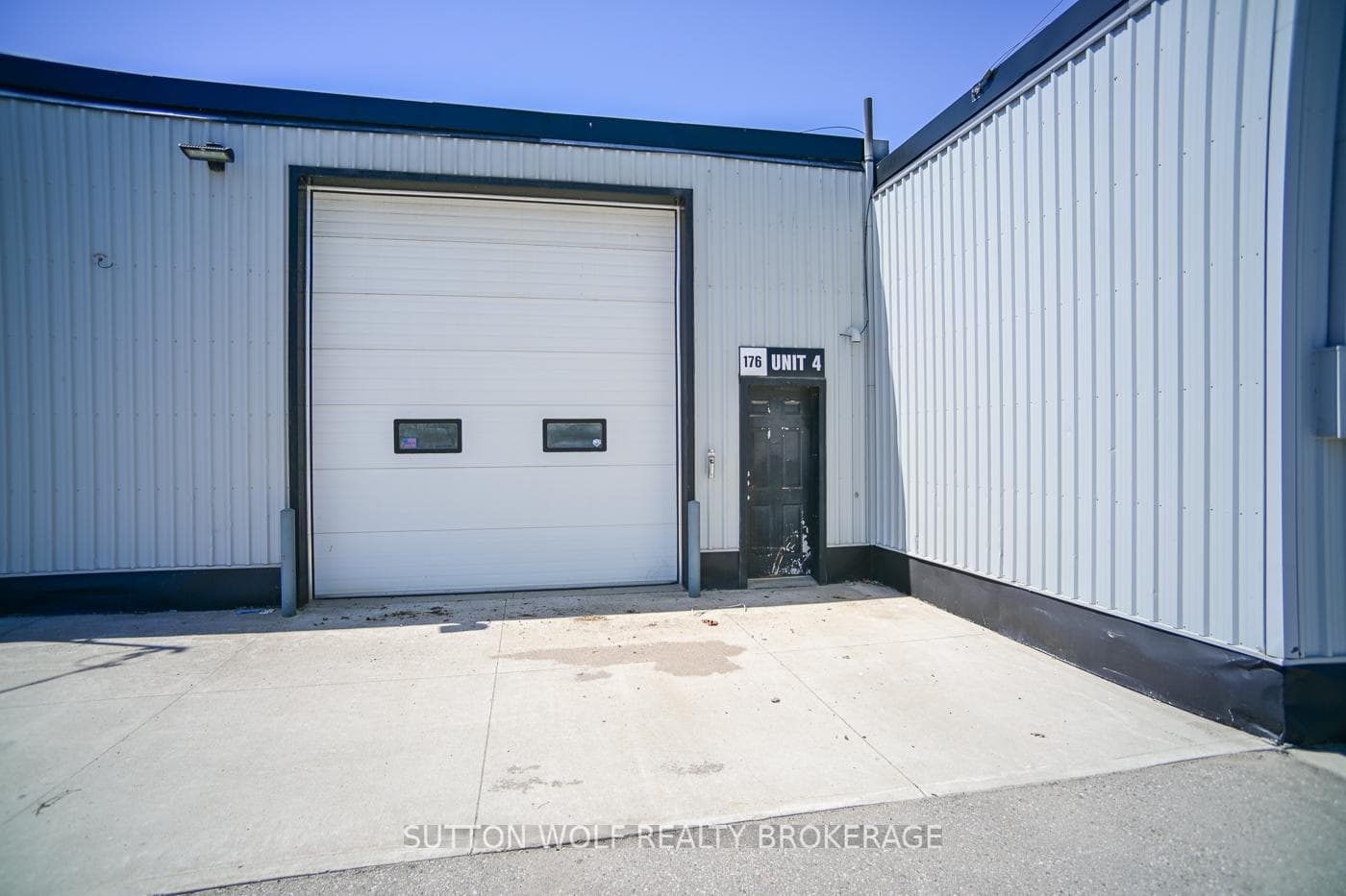 176 Metcalfe Street E 3, Strathroy-Caradoc, ON N7G 1P6