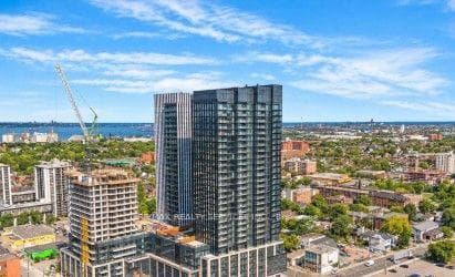 91 John Street N 1202, Hamilton, ON L8R 1H7