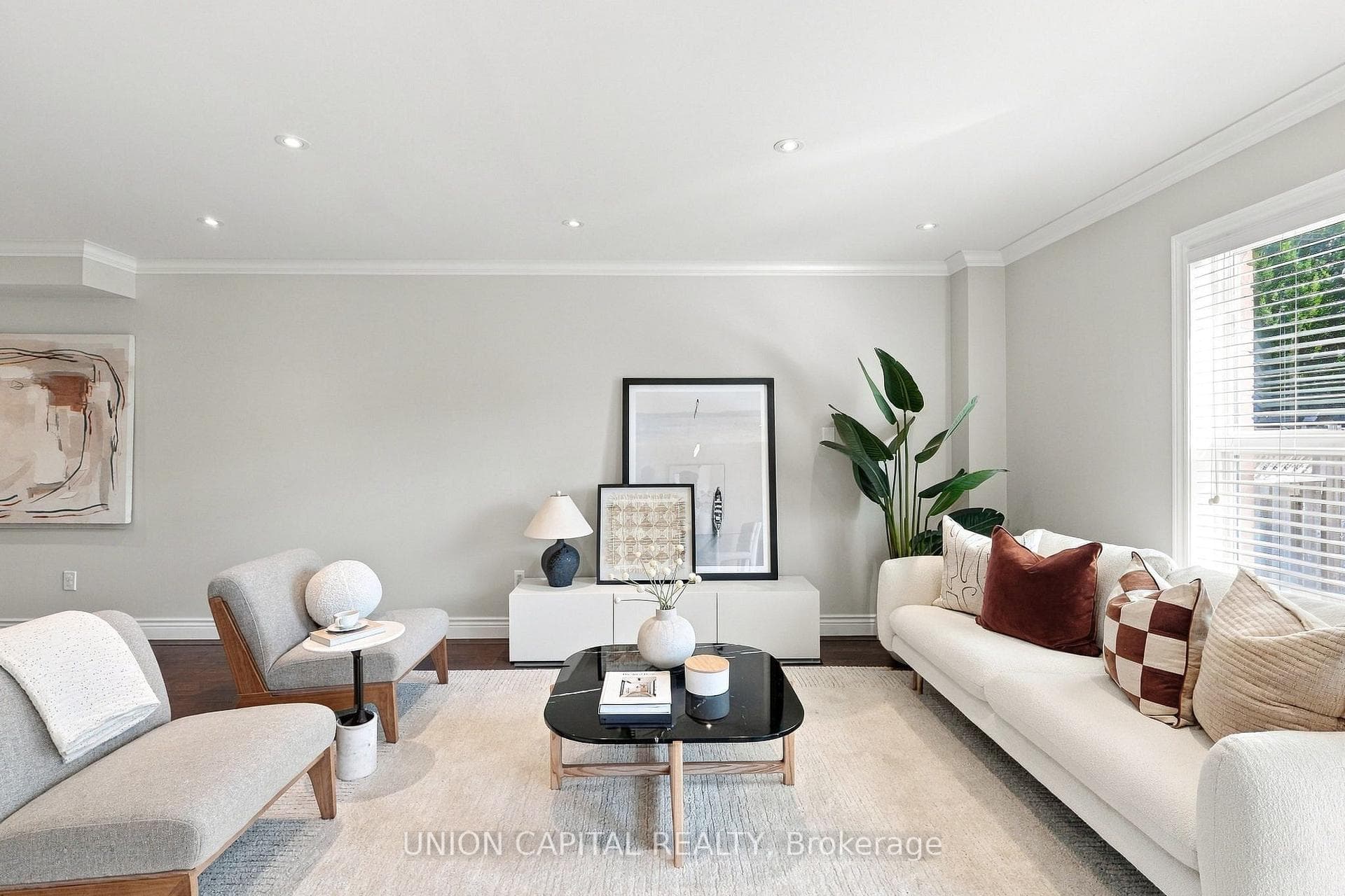 126 Matteo David Drive, Richmond Hill, ON L4S 2S6