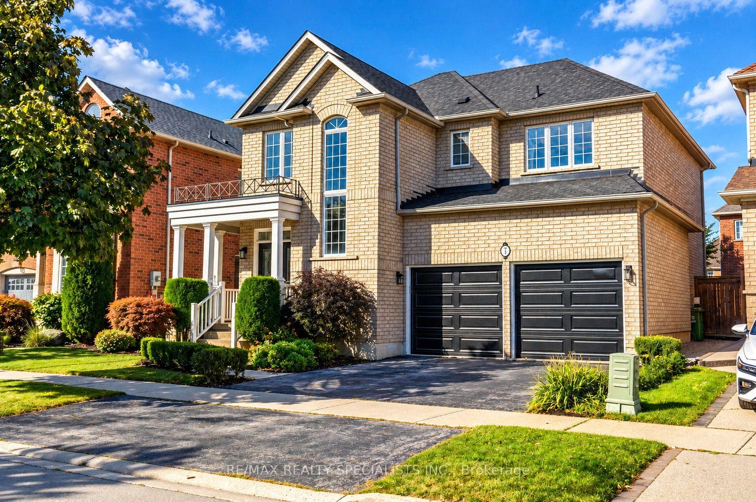7 Kingspoint Circle, Hamilton, ON L8E 6C5