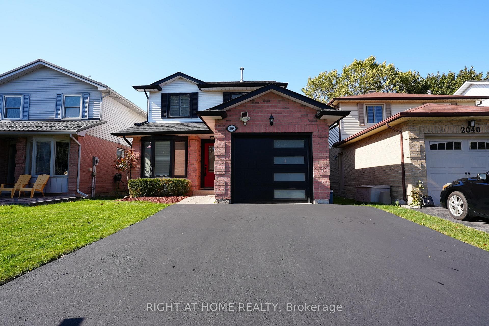 2038 Chrisdon Road, Burlington, ON L7M 3W8