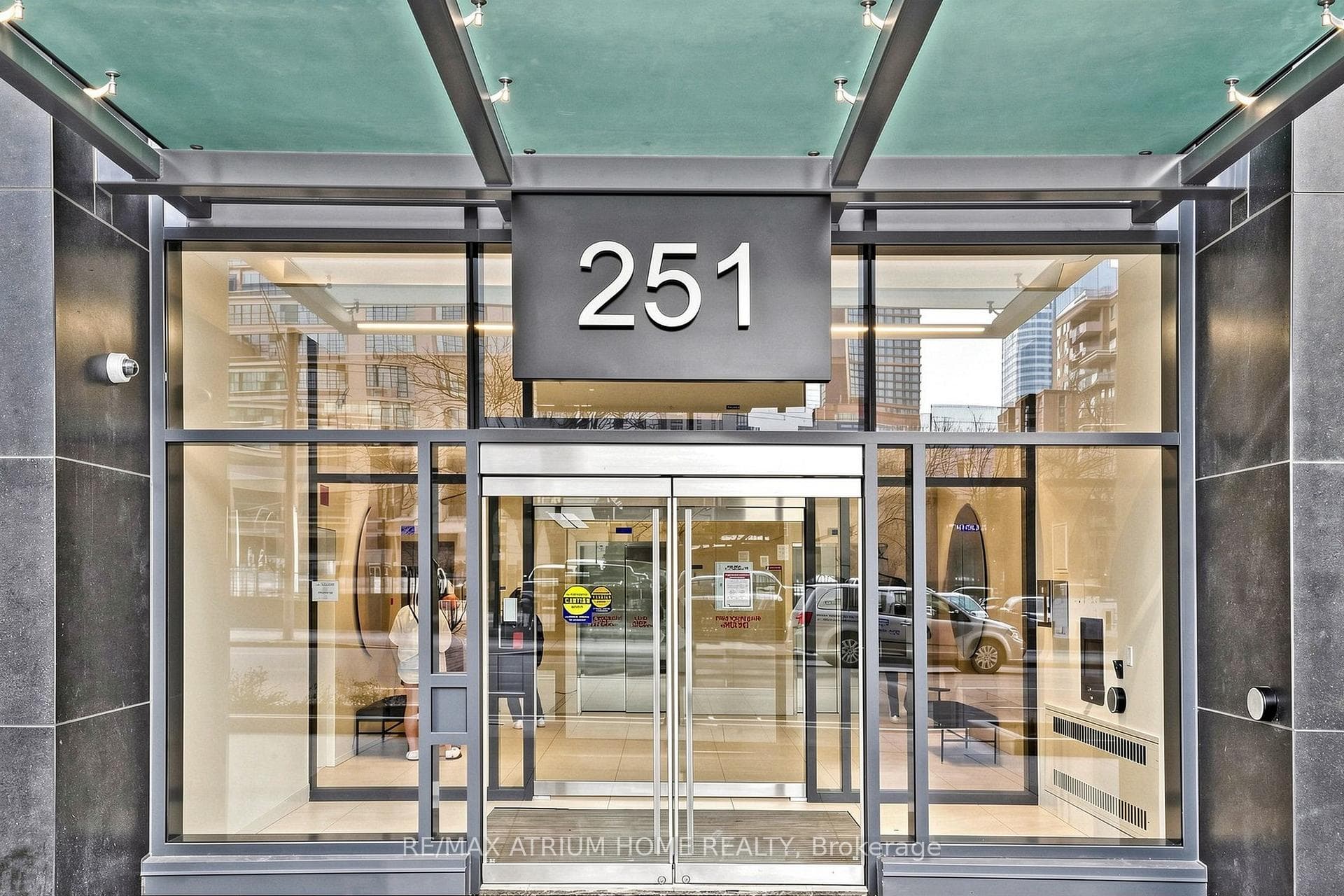 251 Jarvis Street 3609, Toronto, ON M5B 0C3