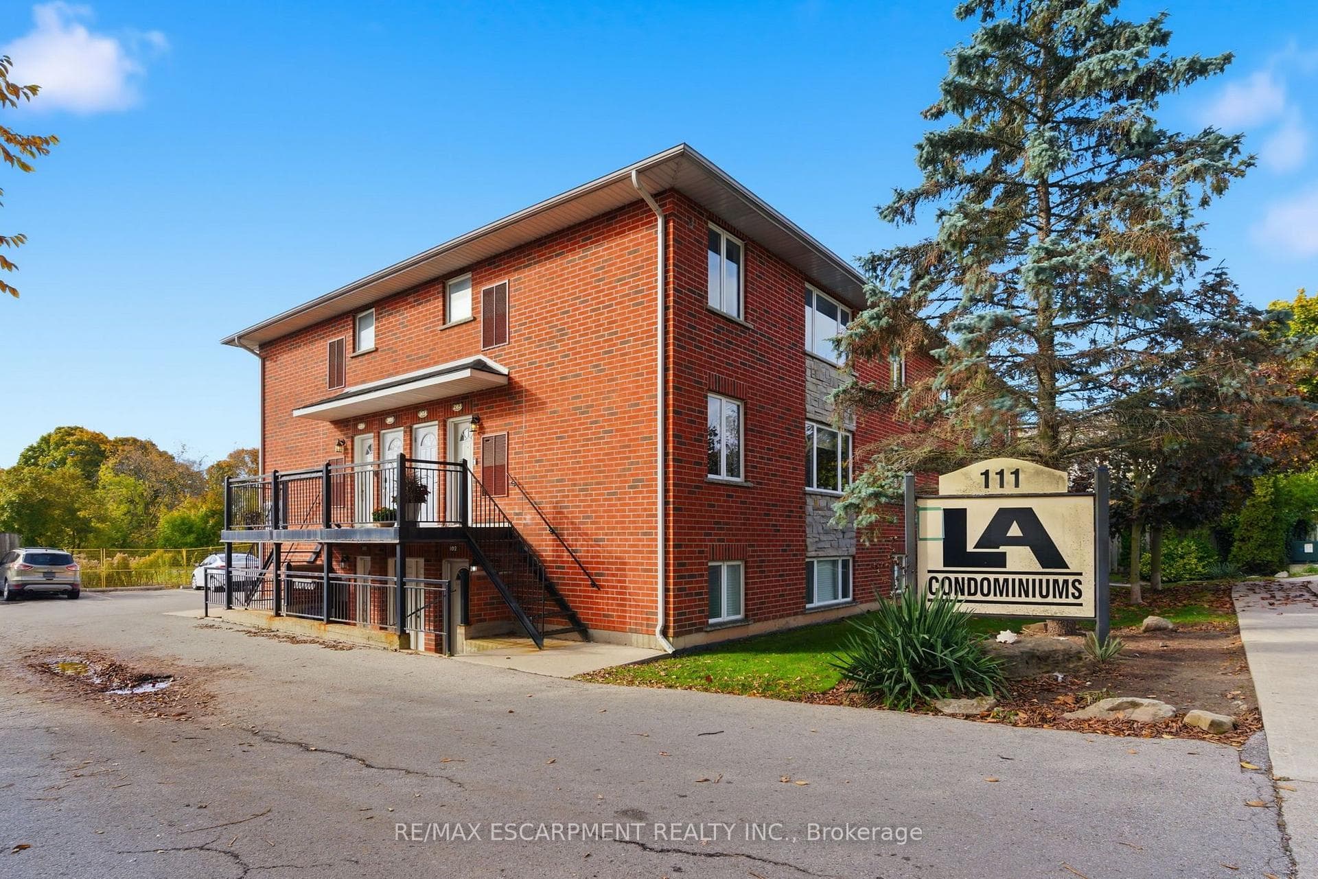 111 SMITS COVE 302, West Lincoln, ON L0R 2A0