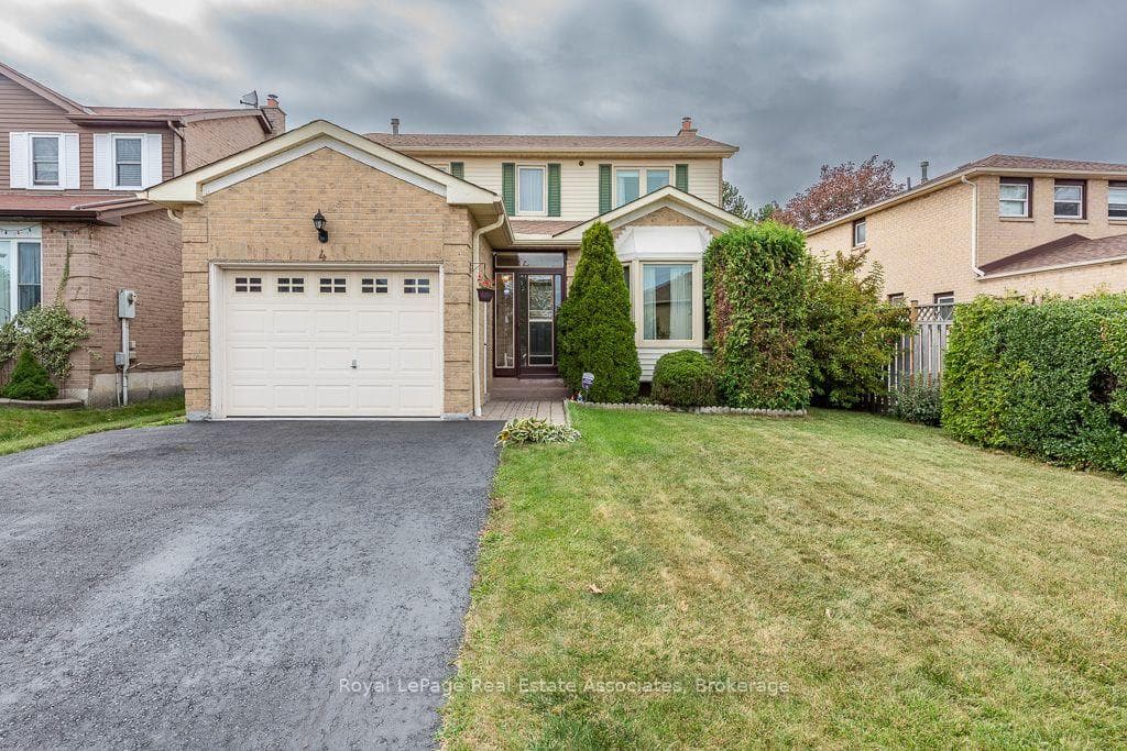4 Nuttall Street, Brampton, ON L6S 4X3