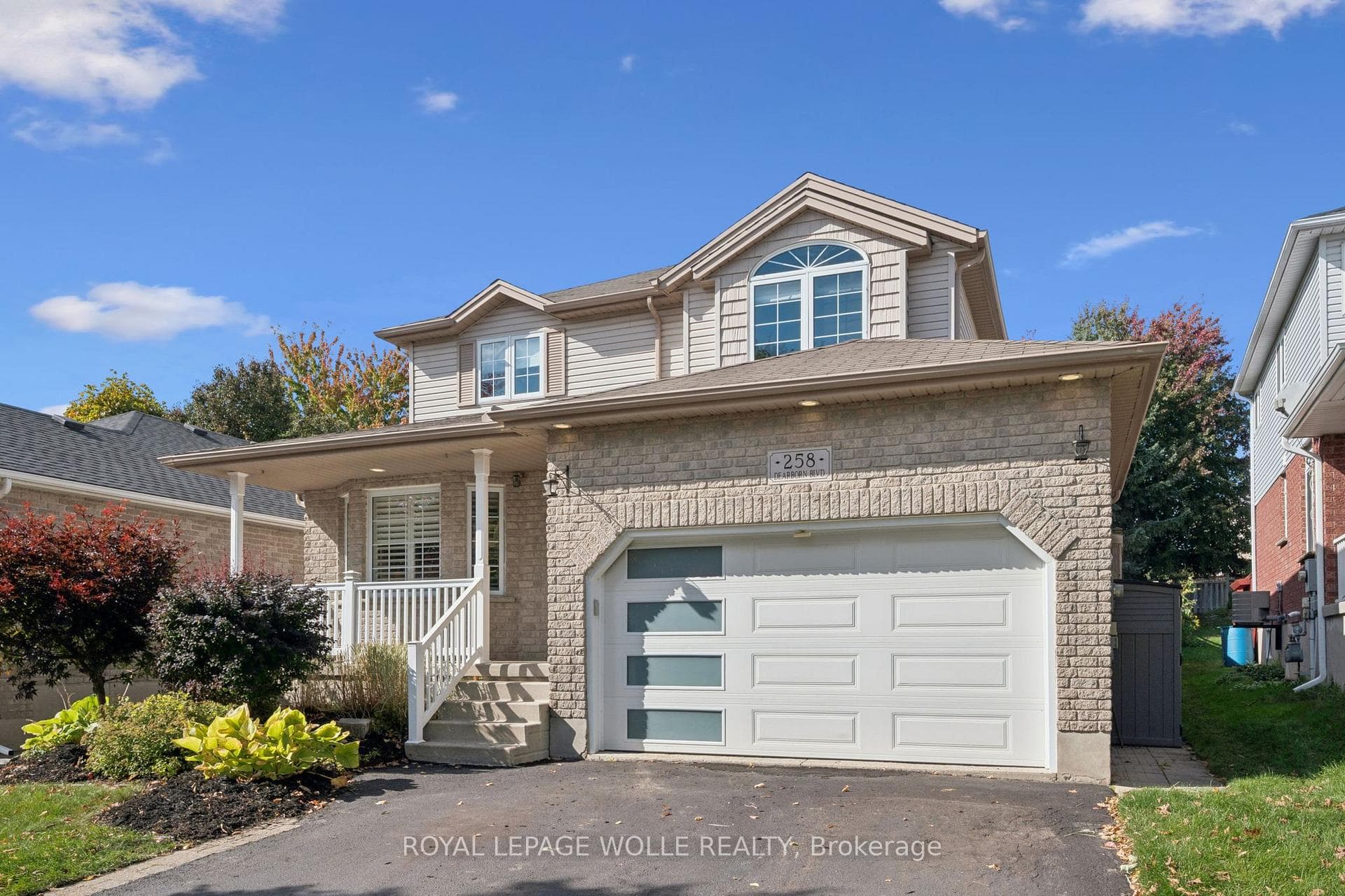 258 Dearborn Boulevard, Waterloo, ON N2J 4Y6