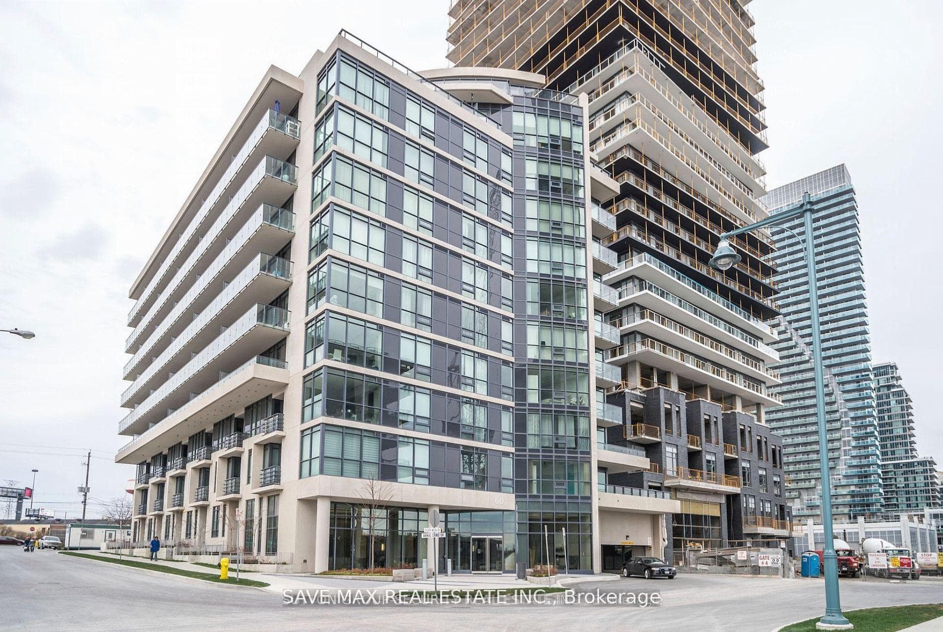 60 Annie Craig Drive 808, Toronto, ON M8V 0C5