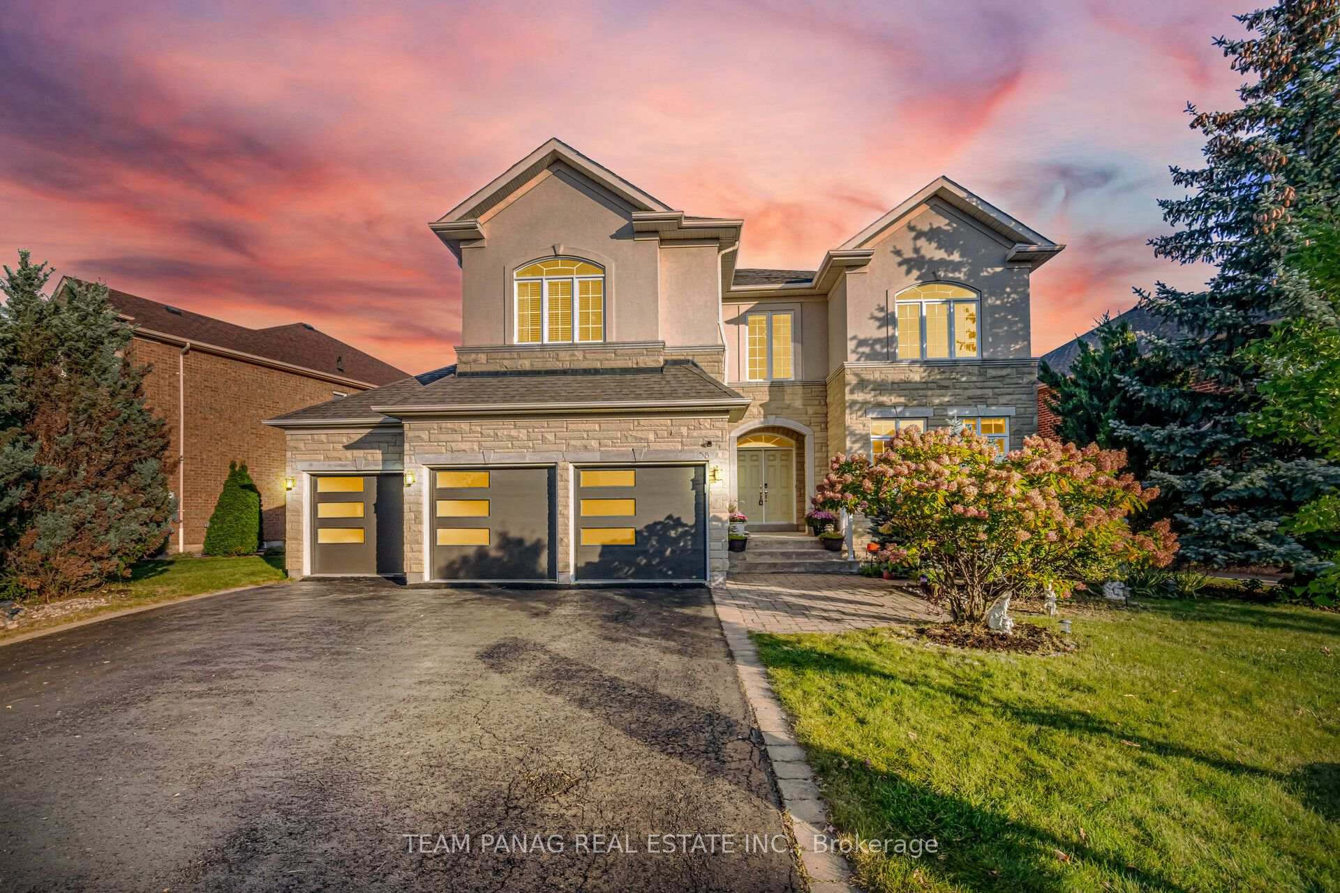 58 Saint Hubert Drive, Brampton, ON L6P 1Y5