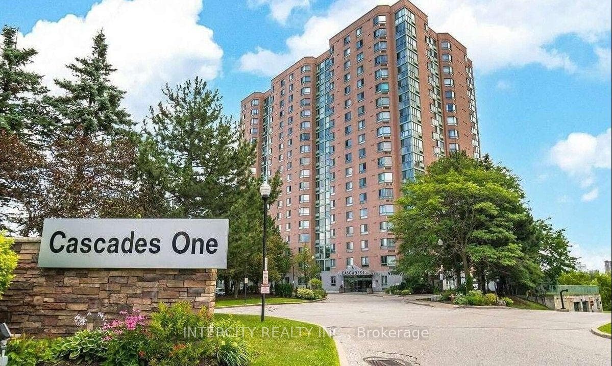 61 Markbrook Lane 1110, Toronto, ON M9V 5E7