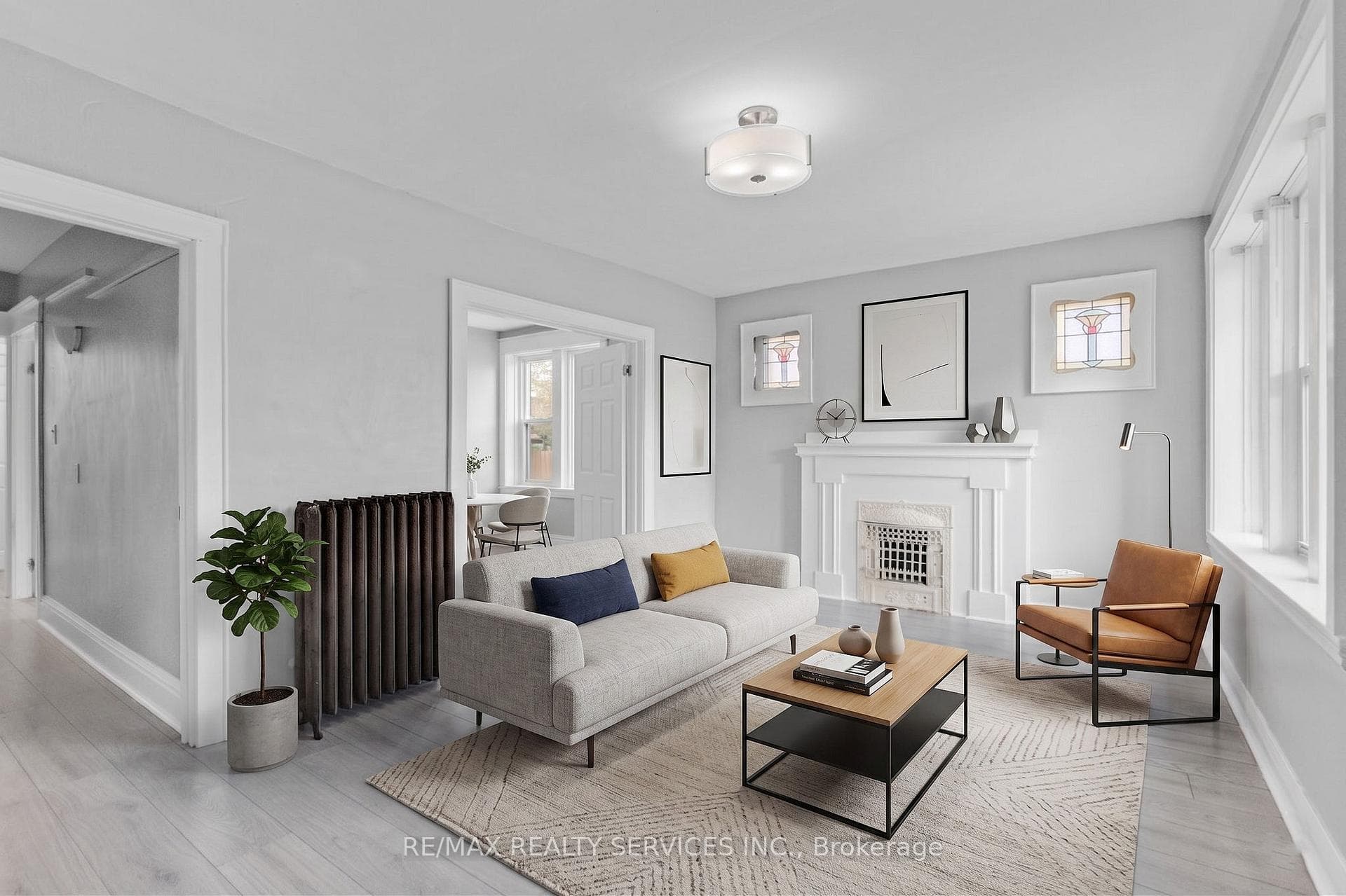 5 Fairholt Road N 8, Hamilton, ON L8M 2S9