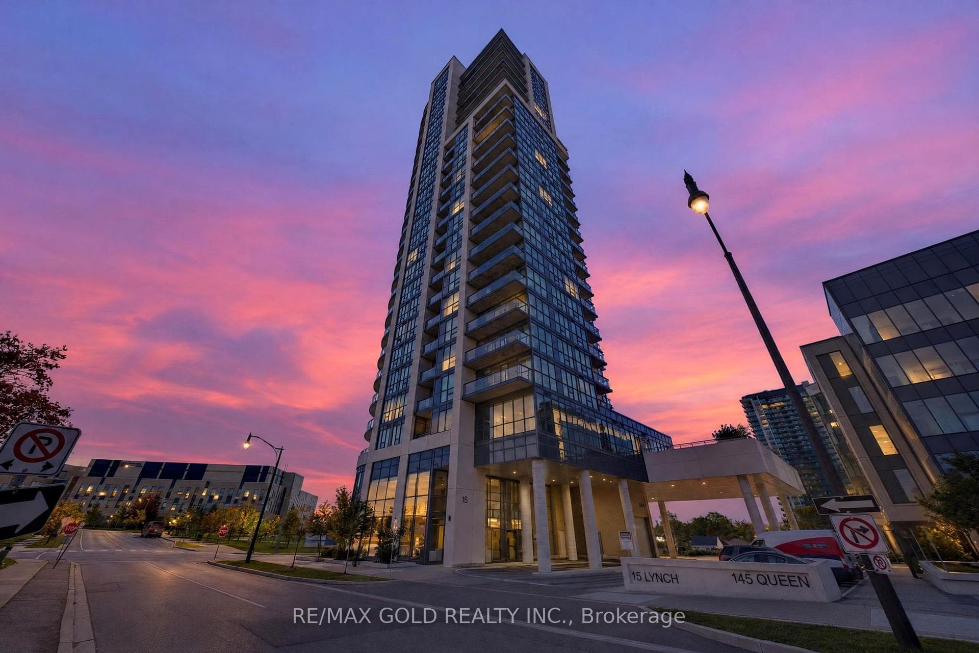 15 LYNCH Street 505, Brampton, ON L6W 0C7