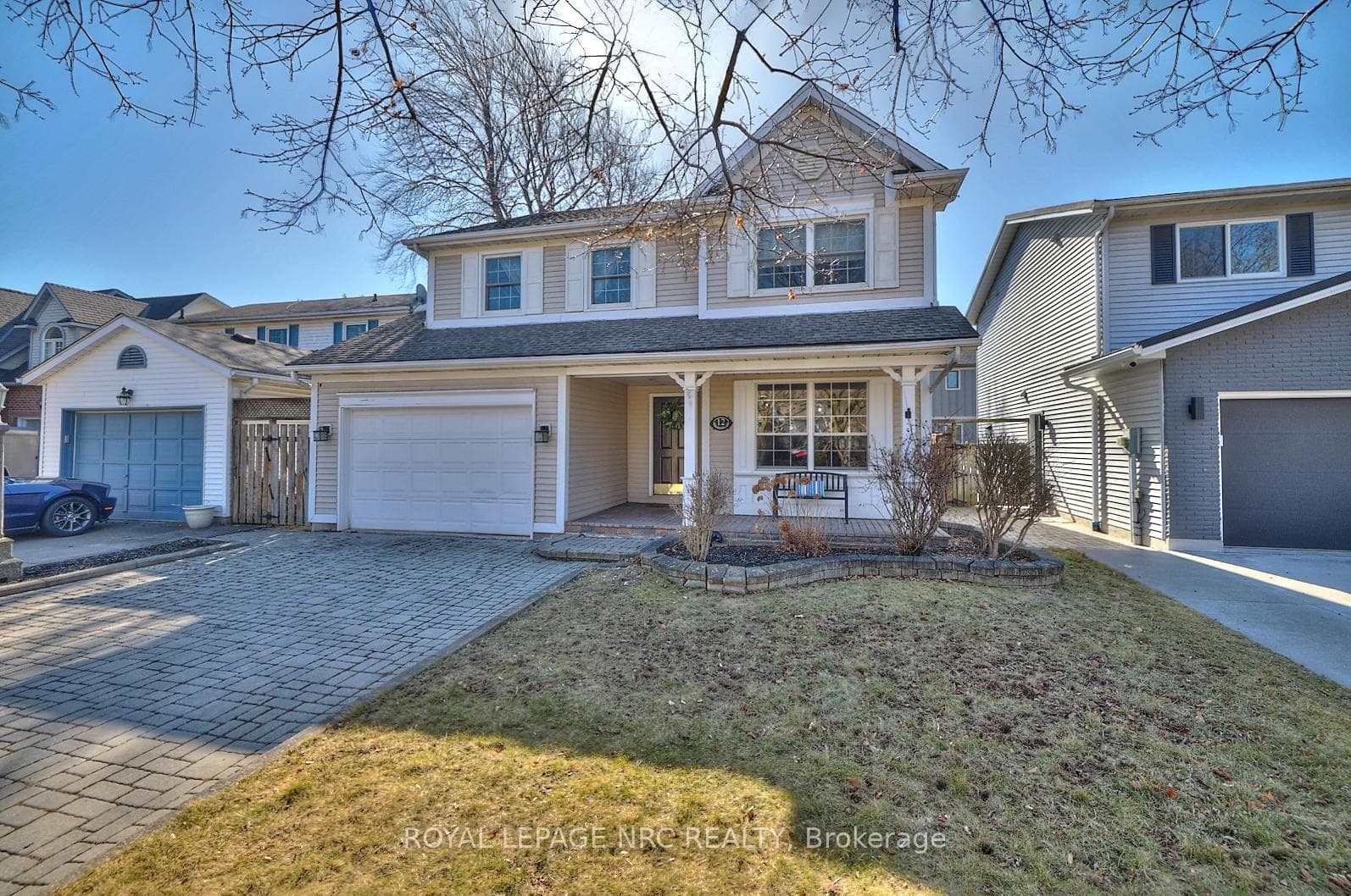 12 Brigantine Court, St. Catharines, ON L2M 7V4