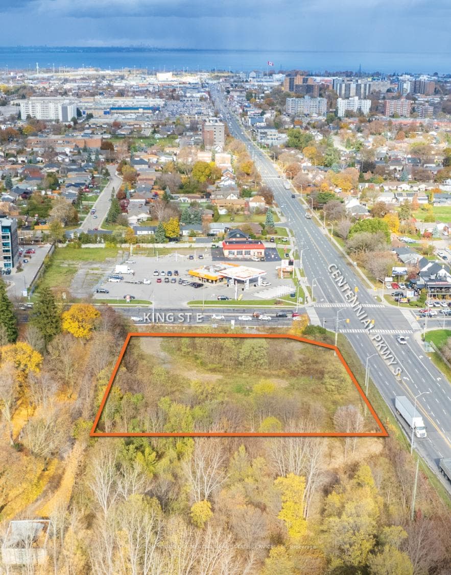 2874 - 2990 King Street E, Hamilton, ON L8G 1J5