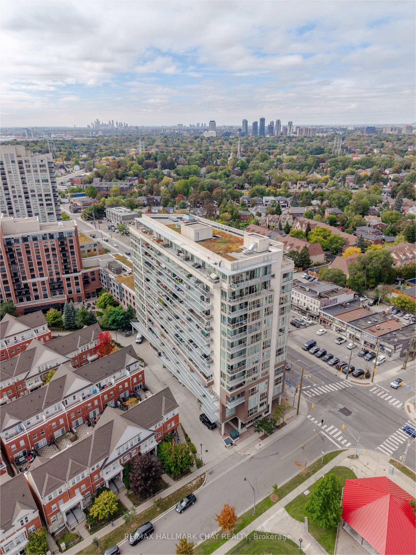 5101 Dundas Street W 204, Toronto, ON M9A 1C3