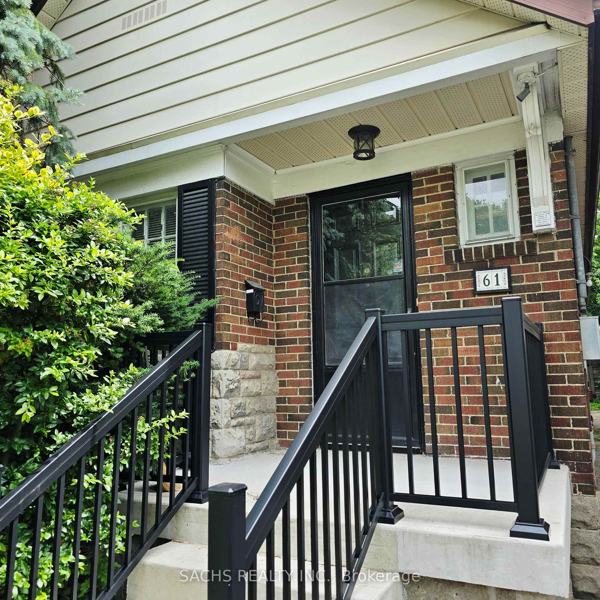 61 Latimer Avenue, Toronto, ON M5N 2M1