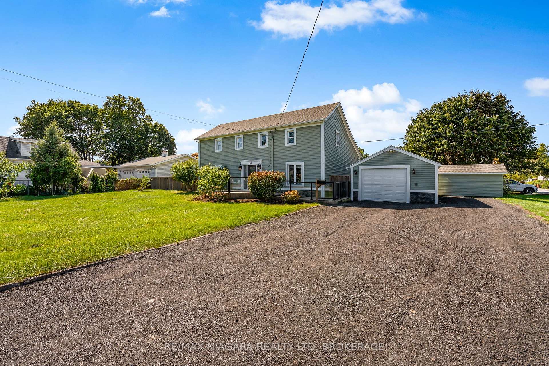 121 KNOLL Street, Port Colborne, ON L3K 5A8