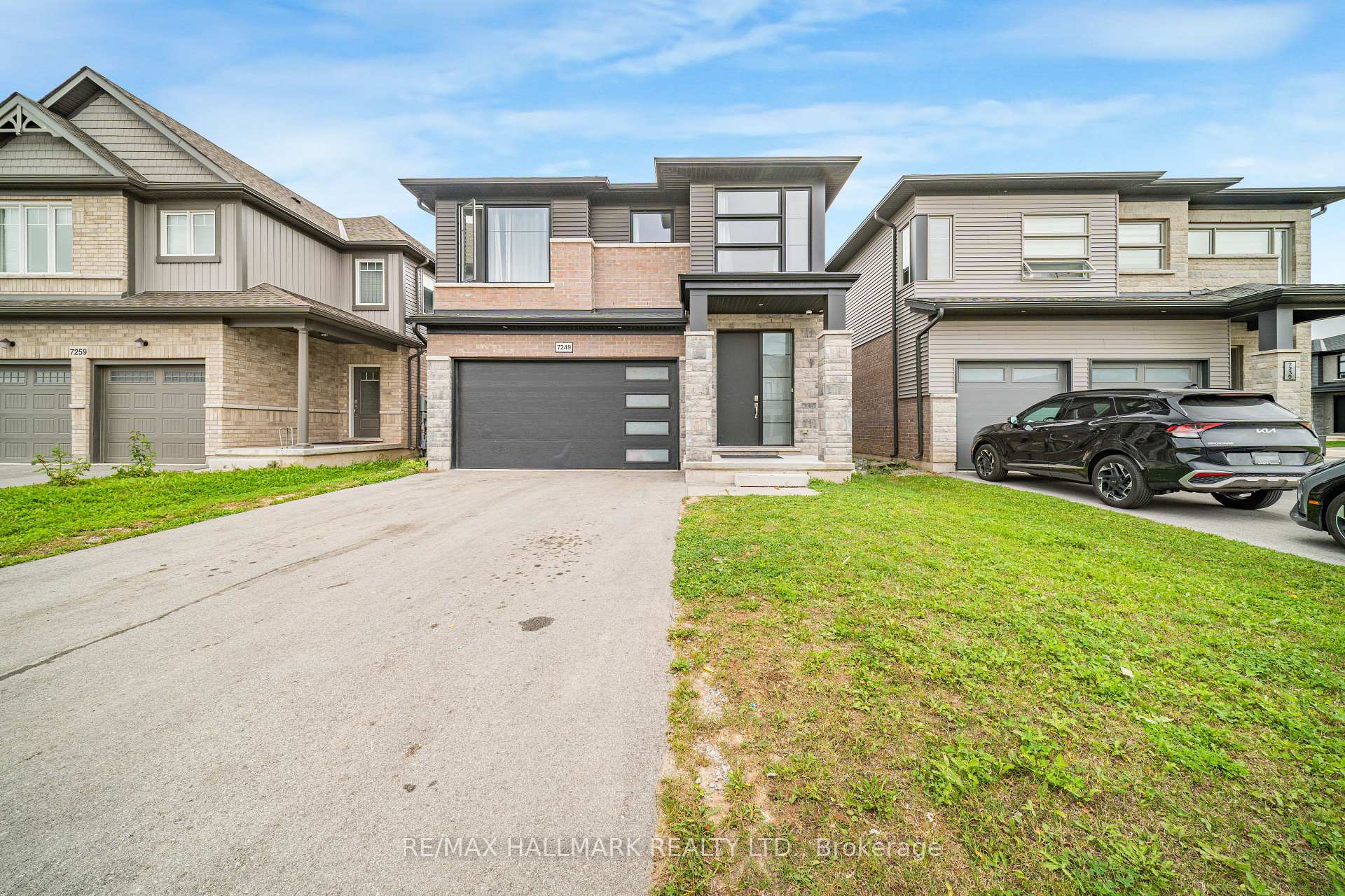7249 Parkside Road, Niagara Falls, ON L2H 3V4