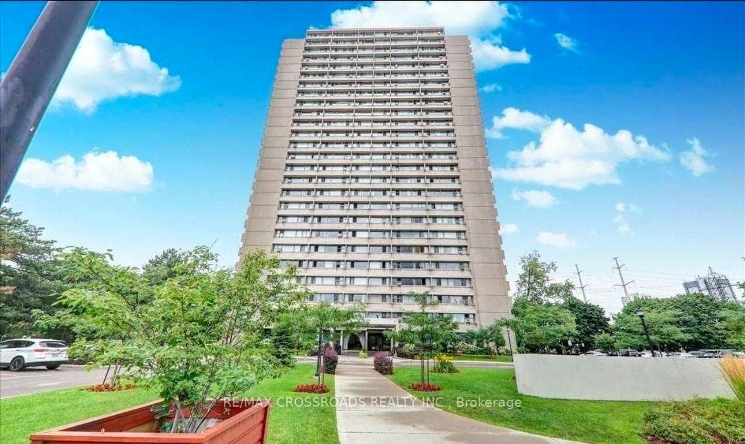 735 Don Mills Road 604, Toronto, ON M3C 1S9