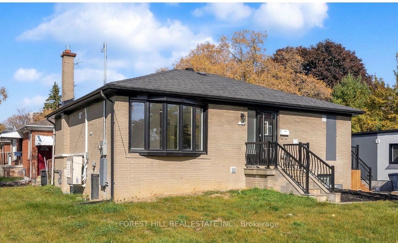 105 Galloway Road Unit B, Toronto, ON M1E 1W9