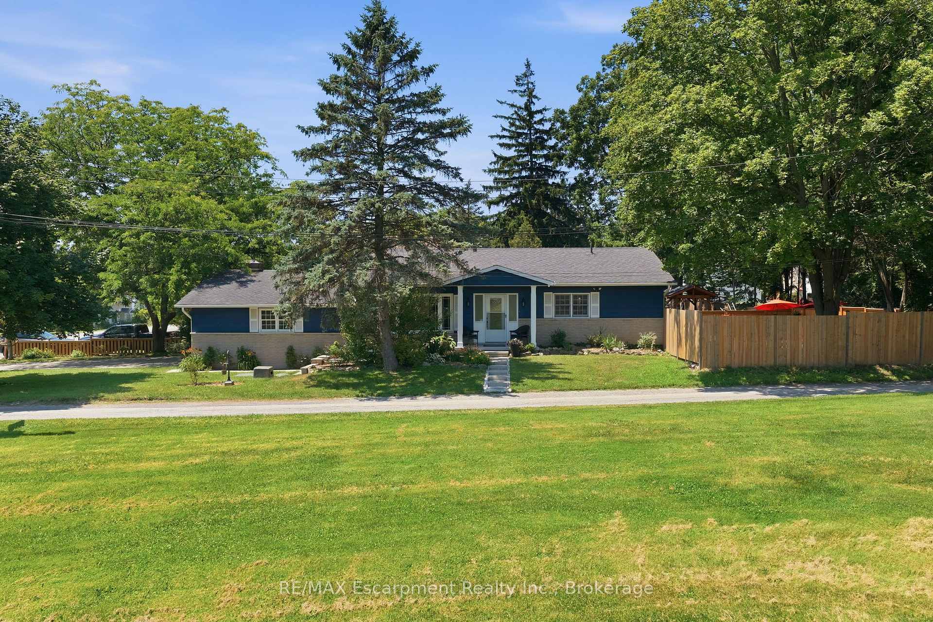 337 Concession 5 W, Hamilton, ON L0R 1V0