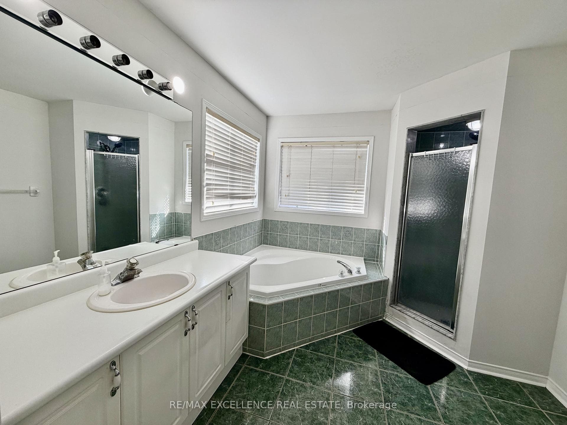 222 Vintage Gate, Brampton, ON L6X 5B2