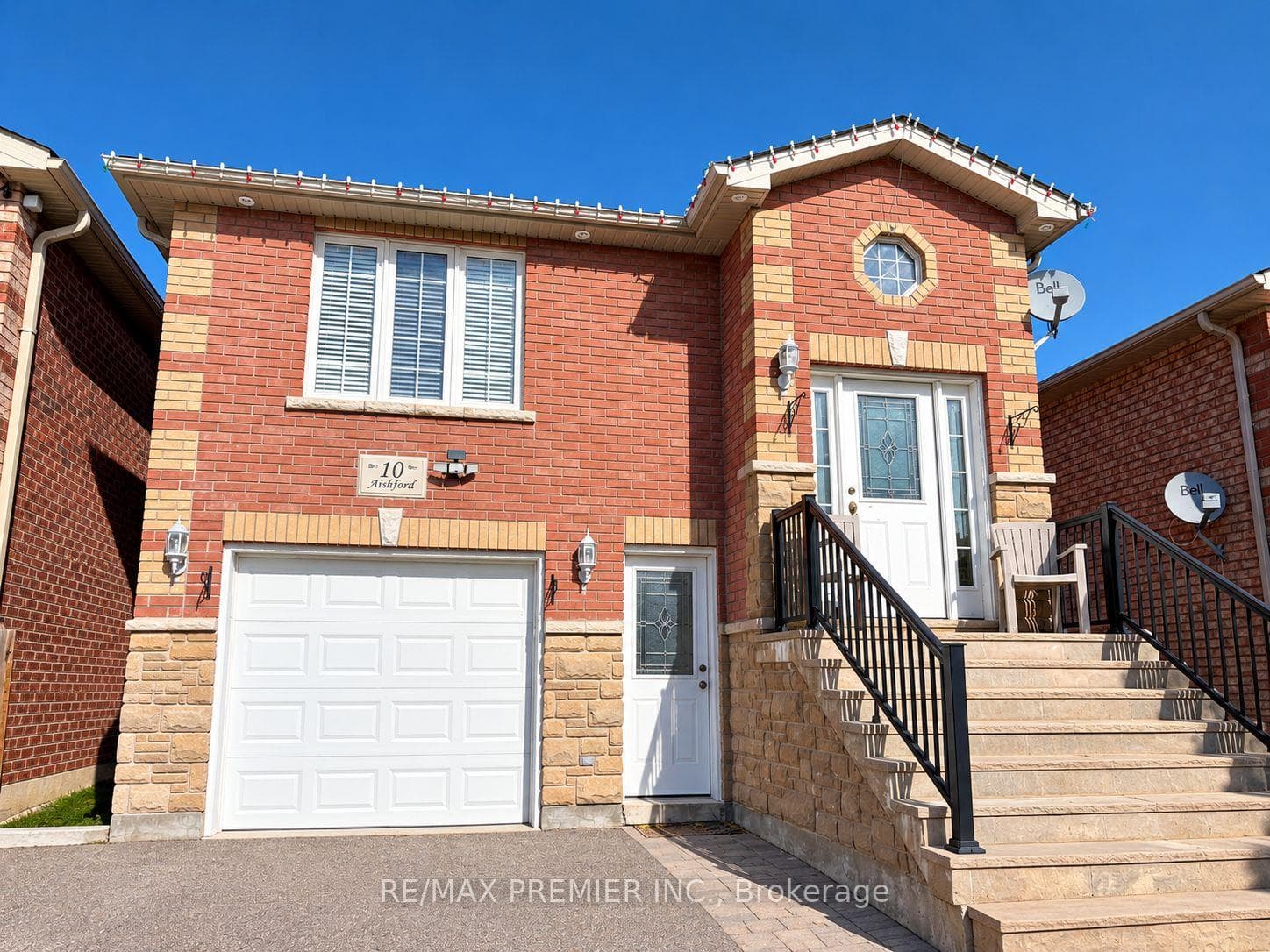 10 Aishford Road, Bradford West Gwillimbury, ON L3Z 3E3
