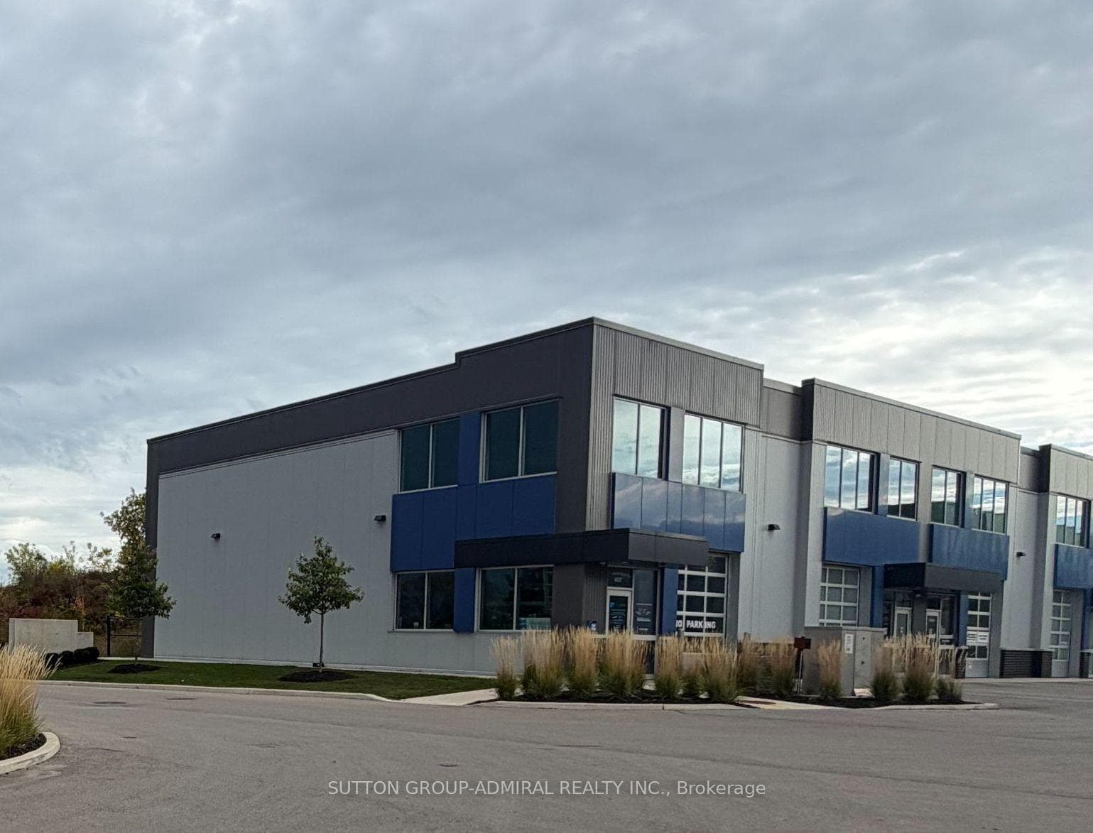 395 Anchor Road 38, Hamilton, ON L8W 3R6