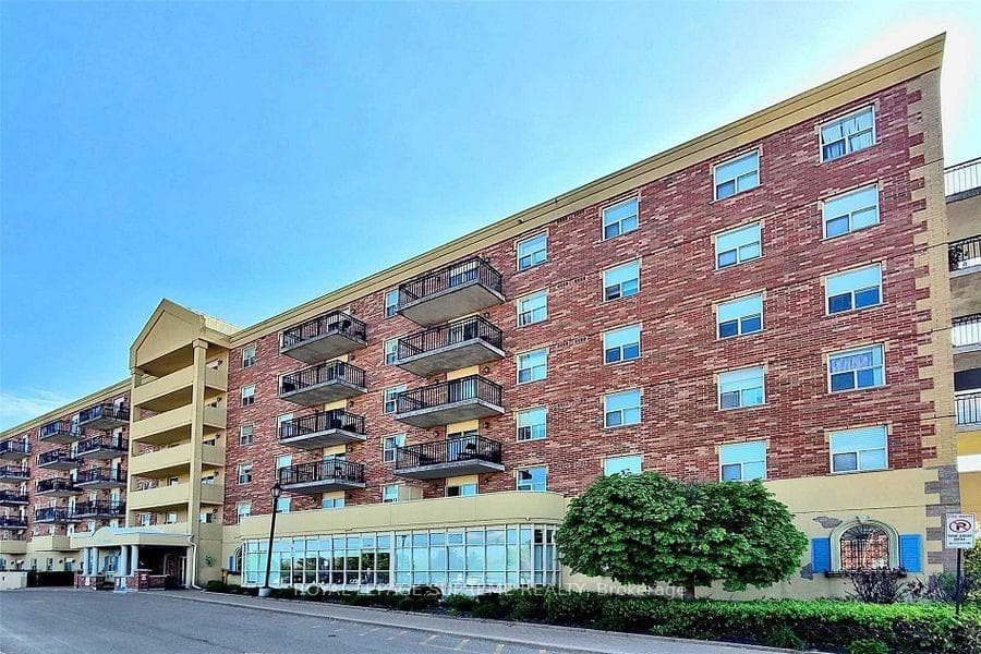 7373 Martin Grove Road 520, Vaughan, ON L4L 9K1