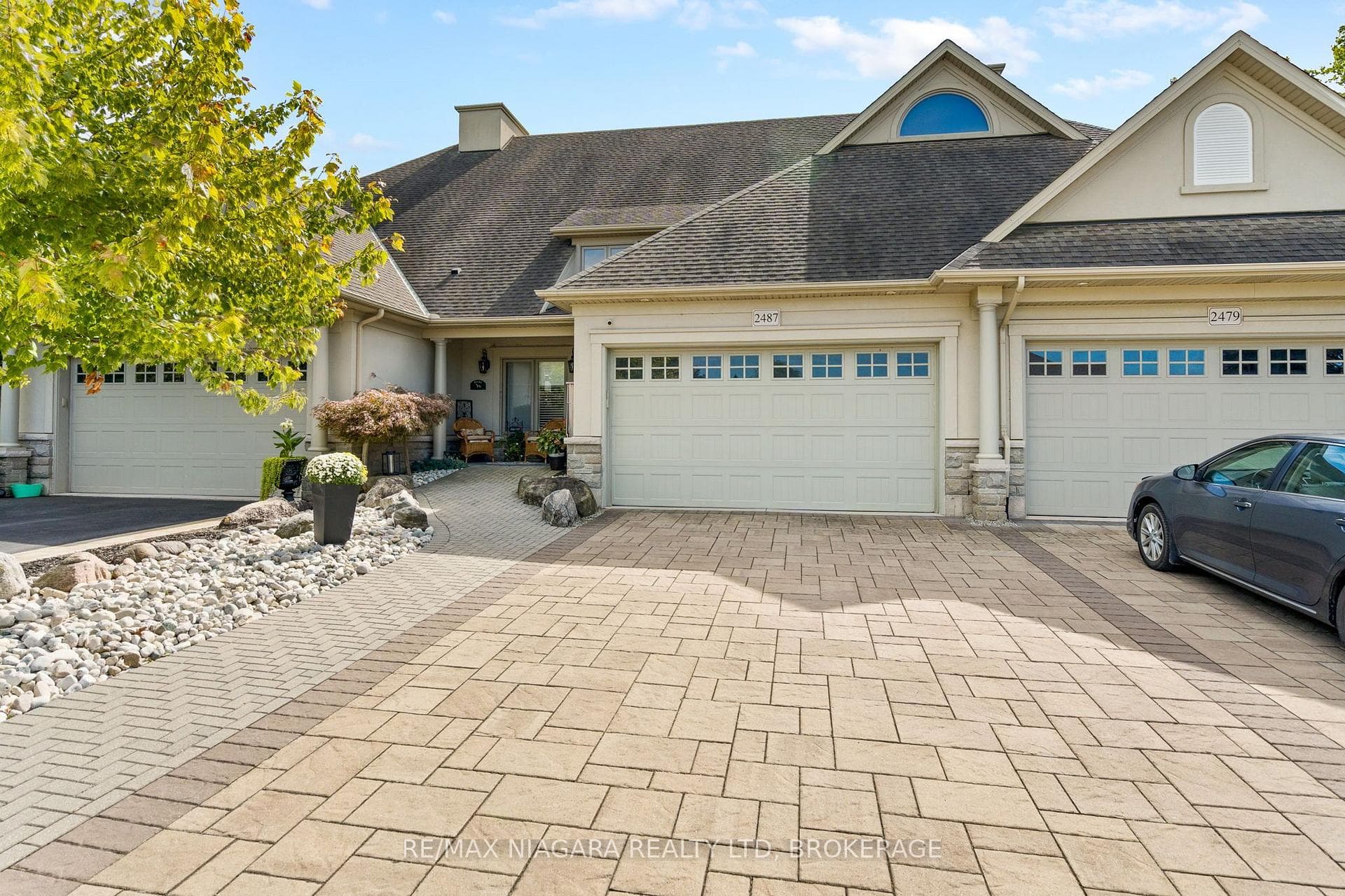2487 WALKER Court, Niagara Falls, ON L2J 0A2