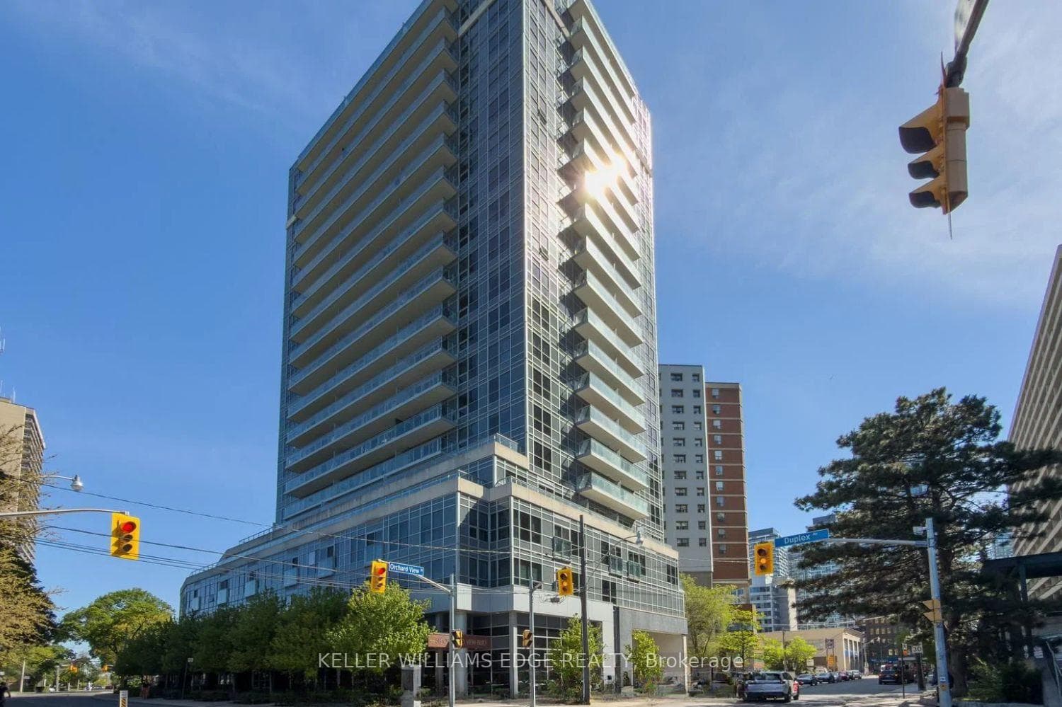 58 Orchard View Boulevard 707, Toronto, ON M4R 1B9