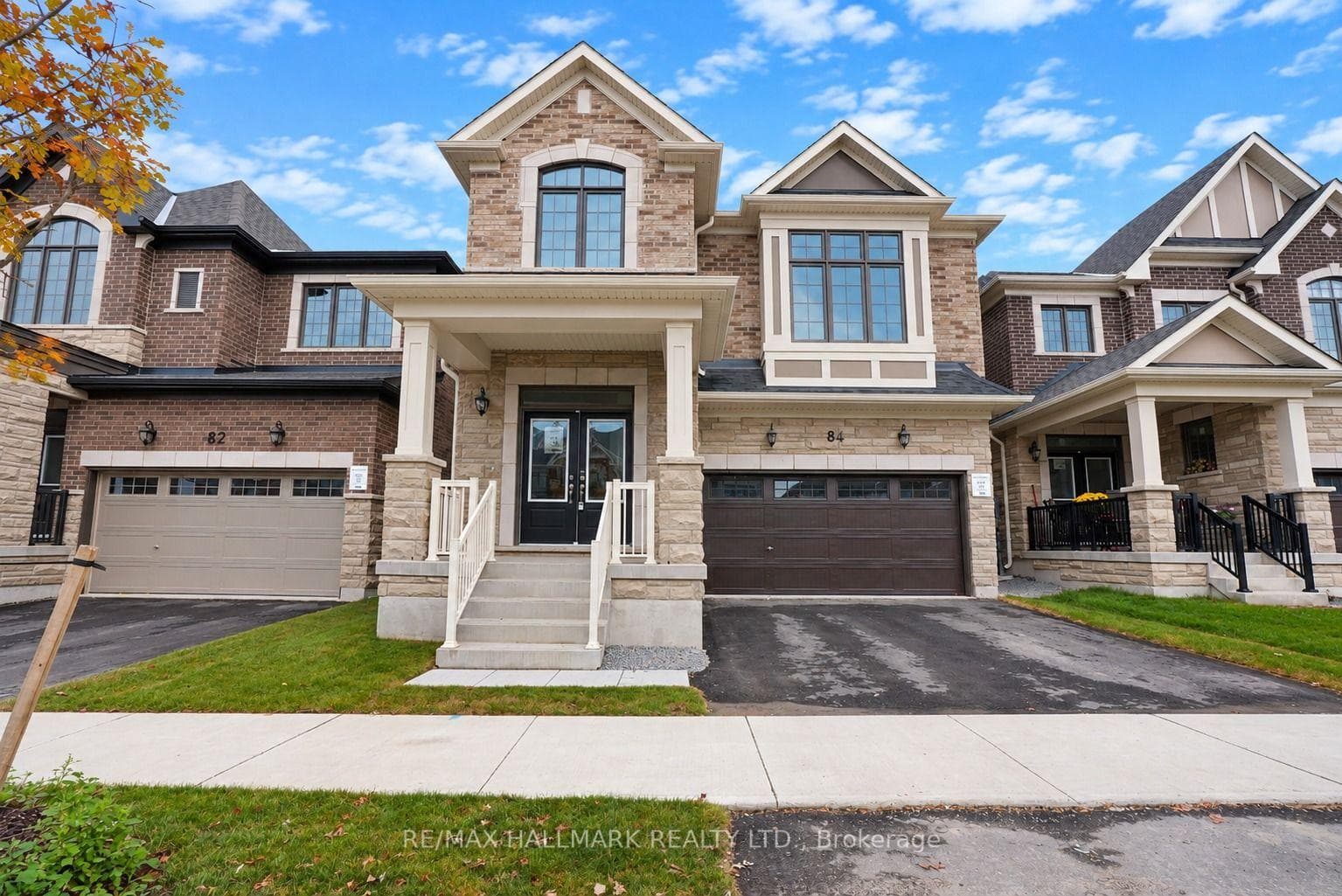 84 Gretzky Avenue, Barrie, ON L9J 0Y7
