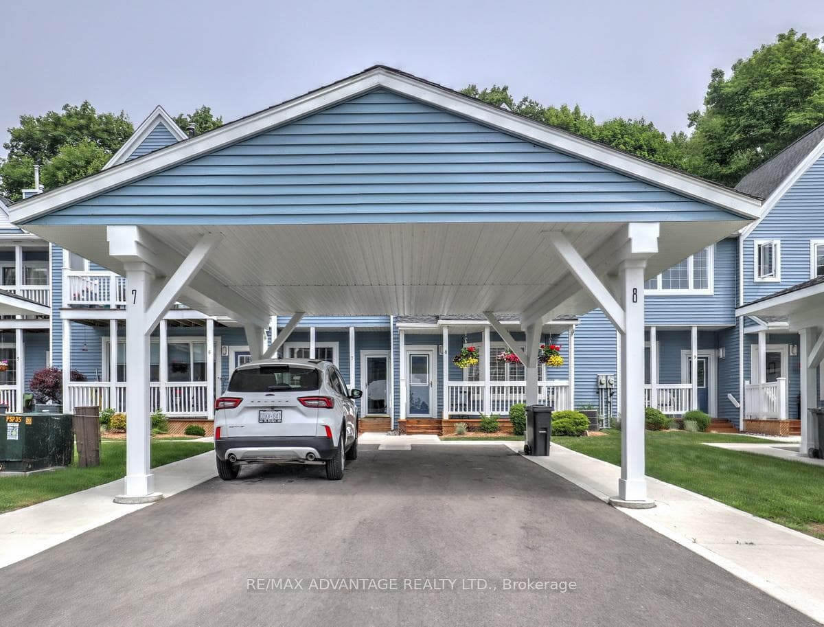 374 Front Street 8, Central Elgin, ON N5L 1E9