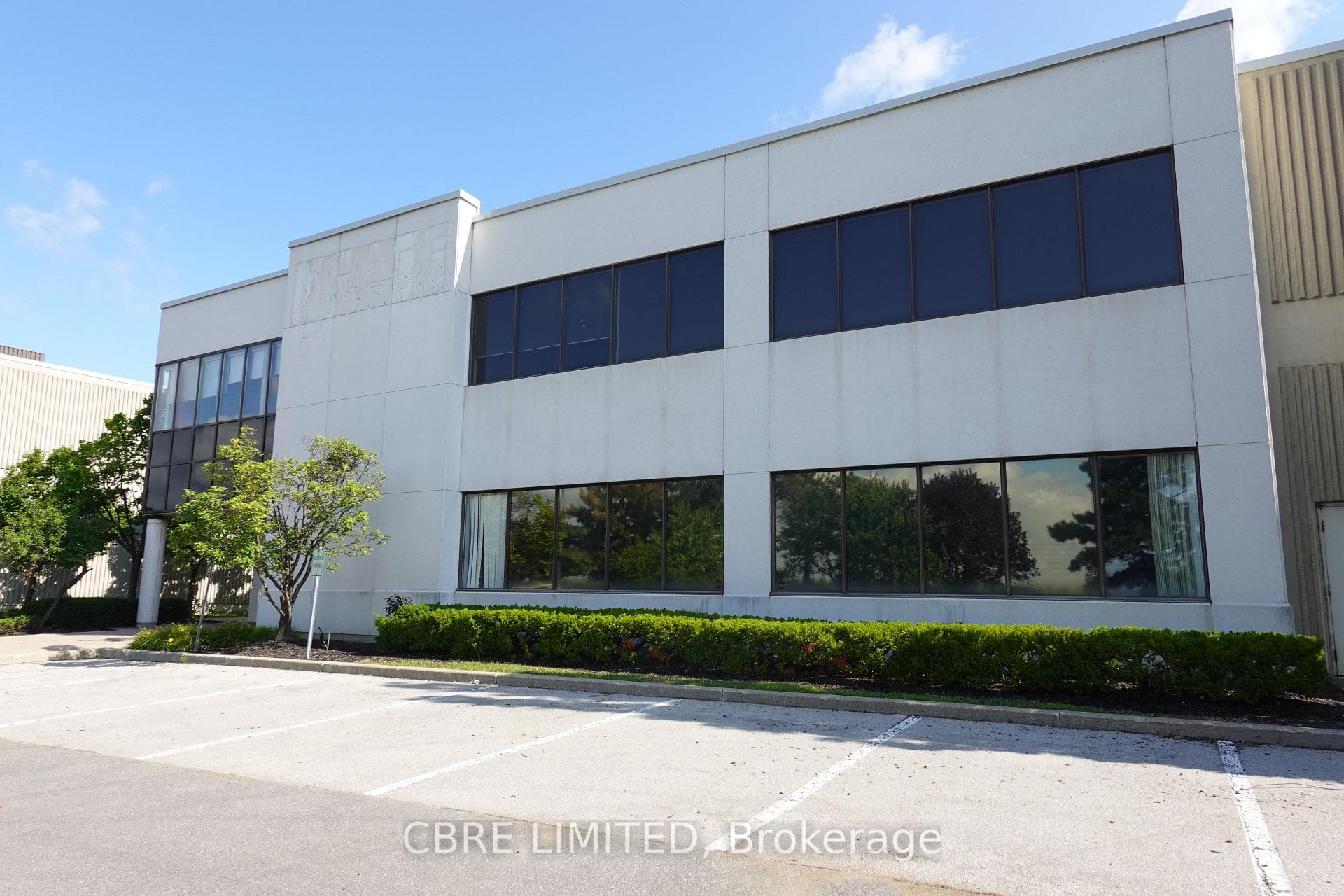 4050B Sladeview Crescent 1 Opt 1, Mississauga, ON L5L 6B1