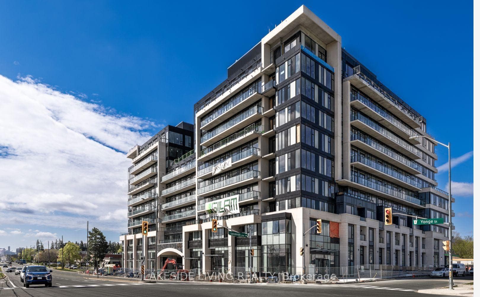 8188 Yonge Street 309, Vaughan, ON L4J 0M2