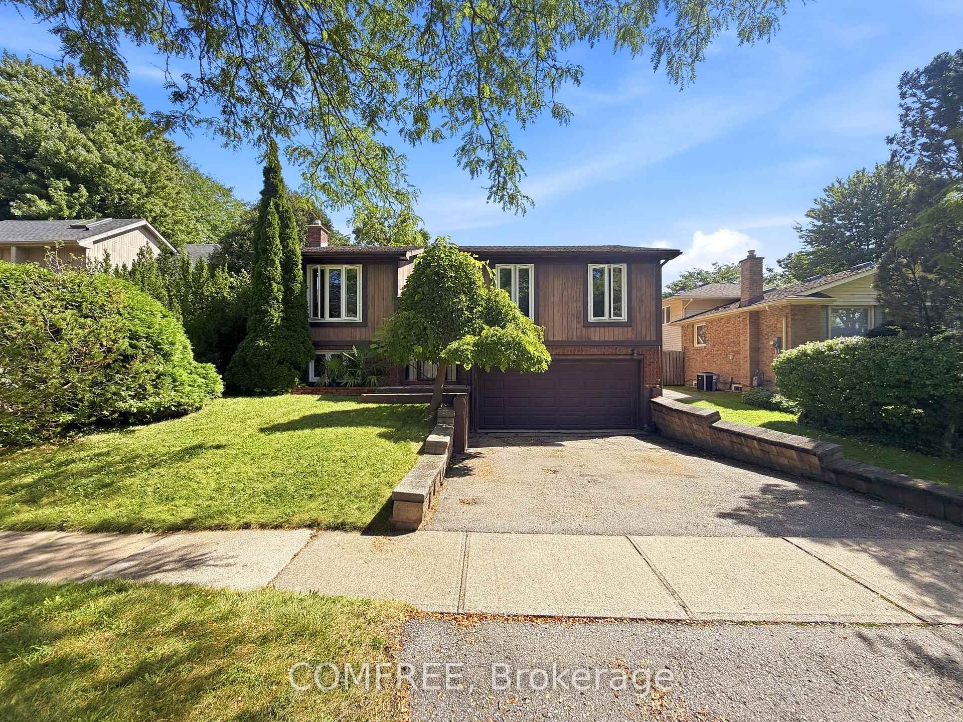 2602 Olden Avenue, Niagara Falls, ON L2J 3Z1