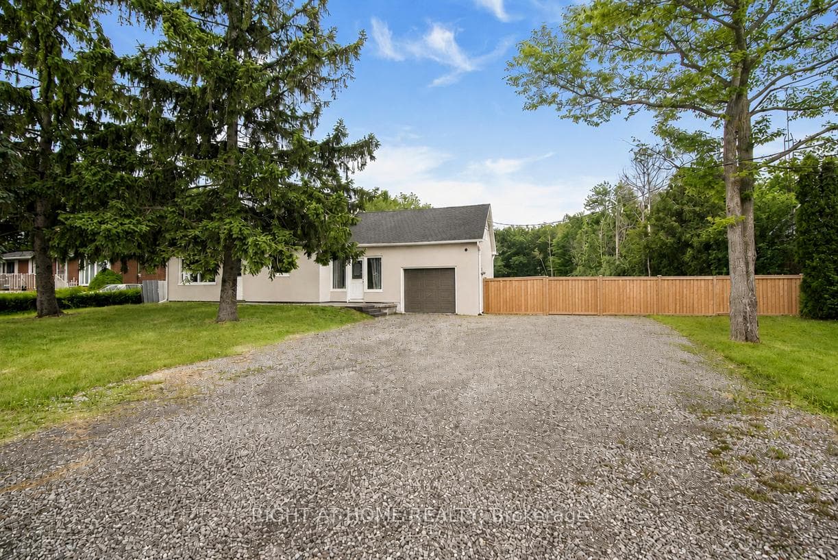 100 Green Mountain Road E, Hamilton, ON L8J 2W4
