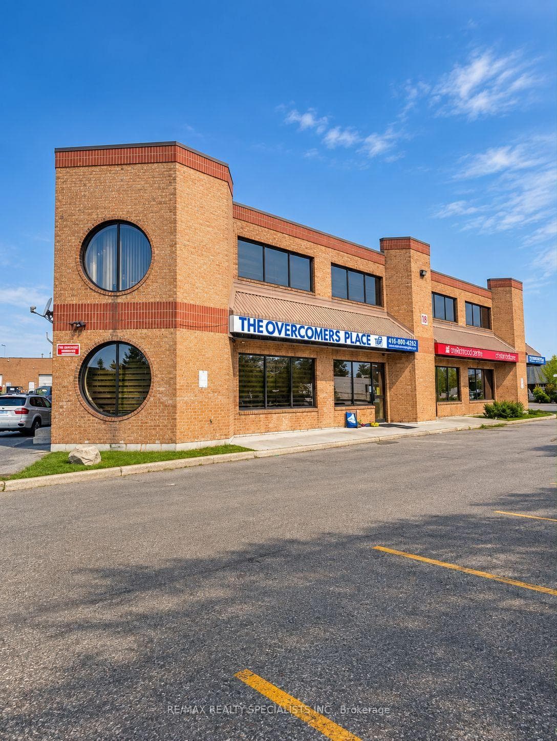 18 Automatic Road 1&2, Brampton, ON L6S 5N6