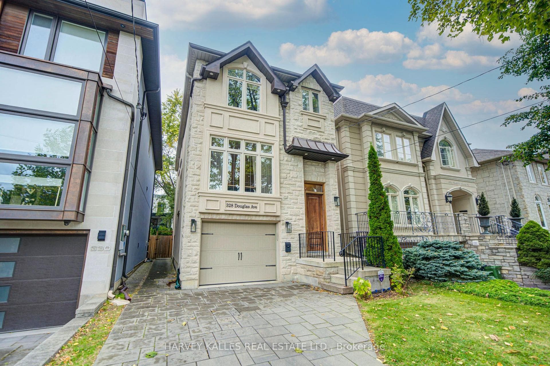 328 Douglas Avenue, Toronto, ON M5M 1H1
