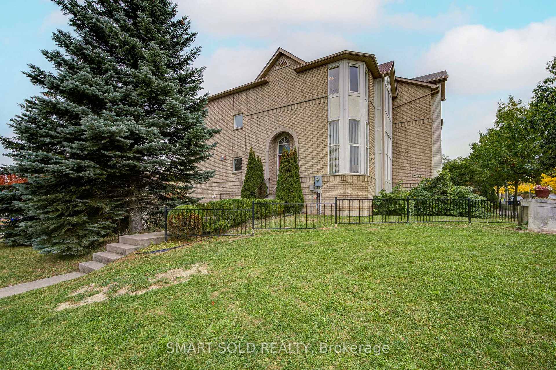 247 Shirley Drive, Richmond Hill, ON L4S 1T9