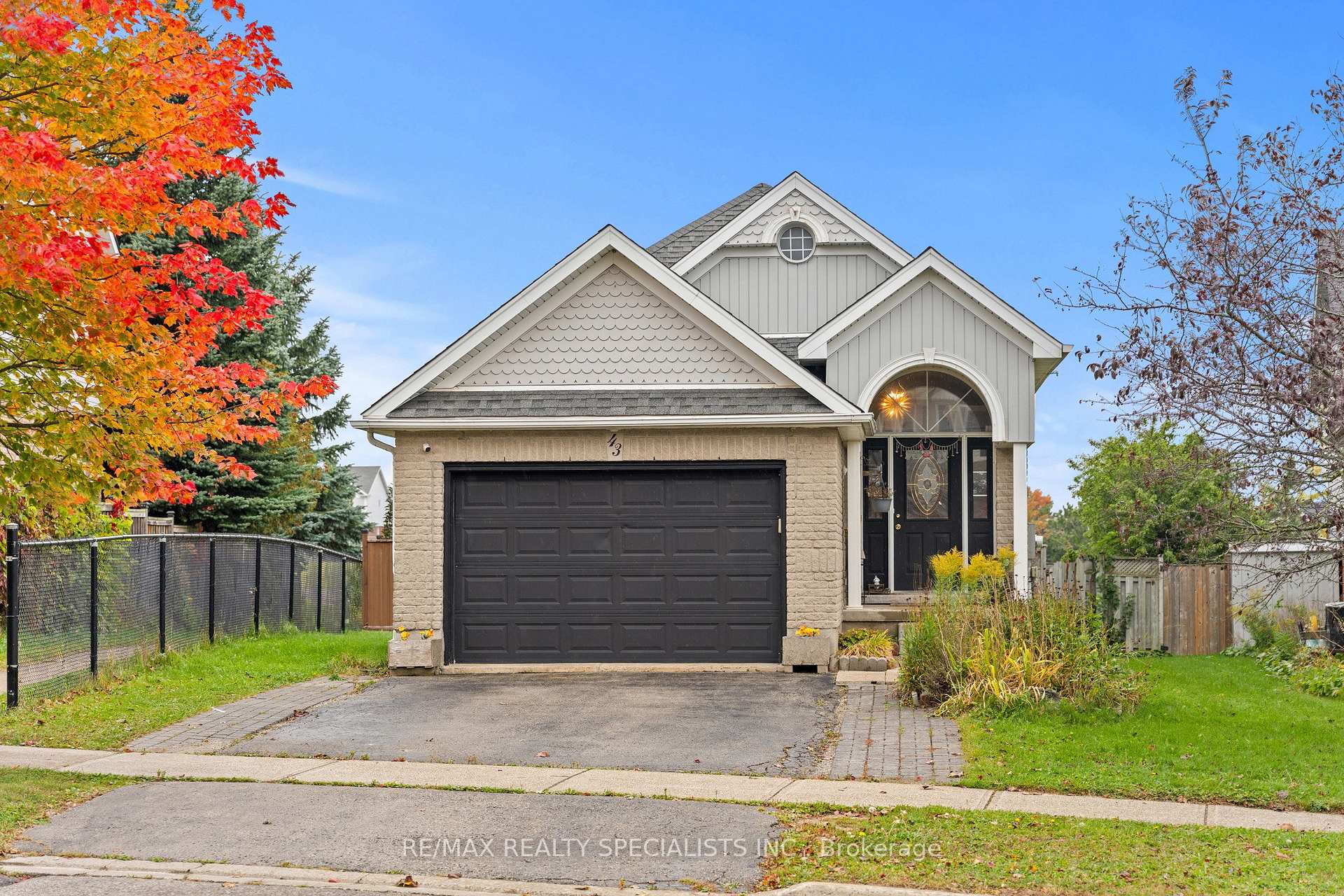 43 Hunter Road, Orangeville, ON L9W 5C6