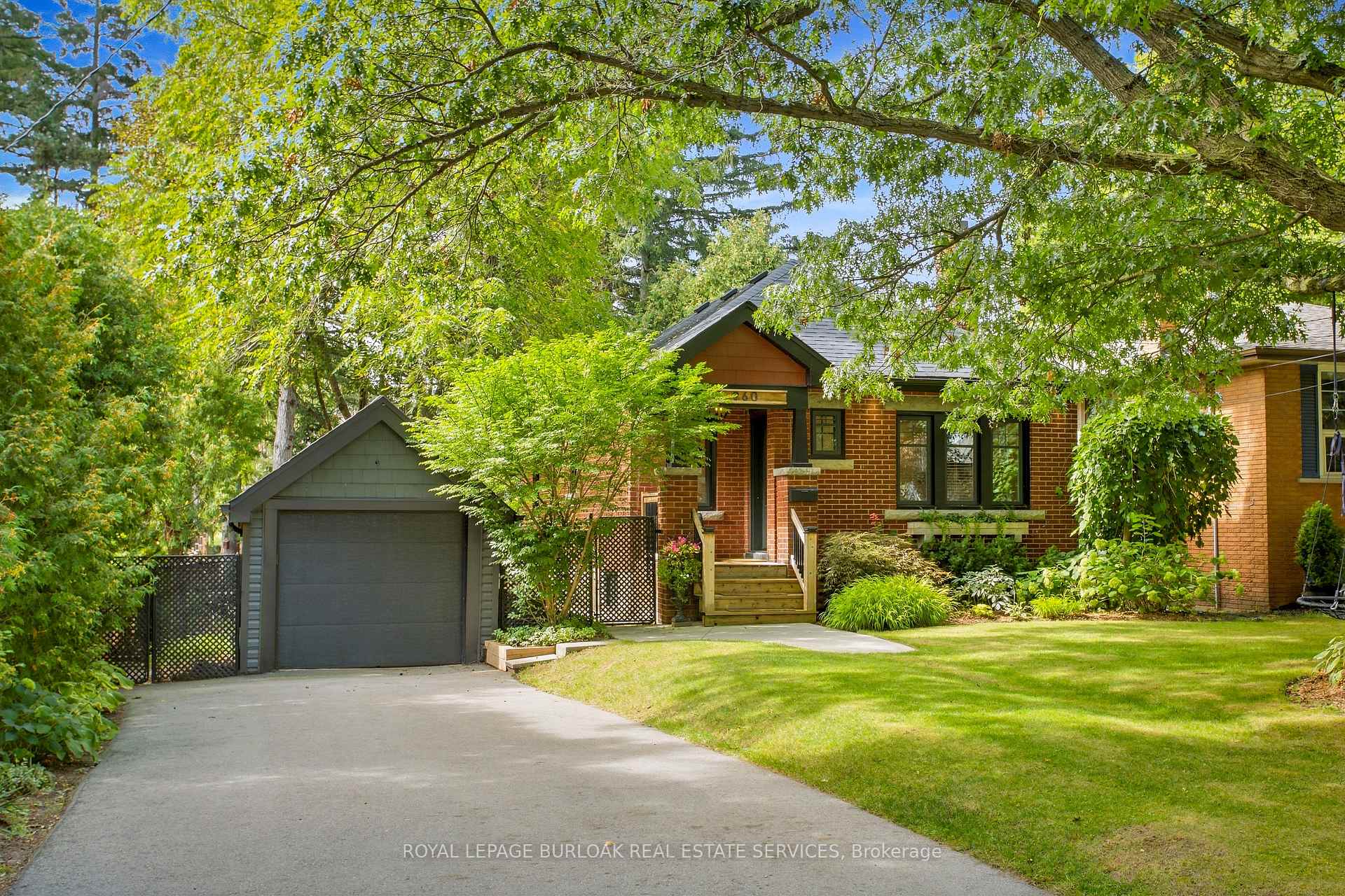 960 Shadeland Avenue, Burlington, ON L7T 2M1
