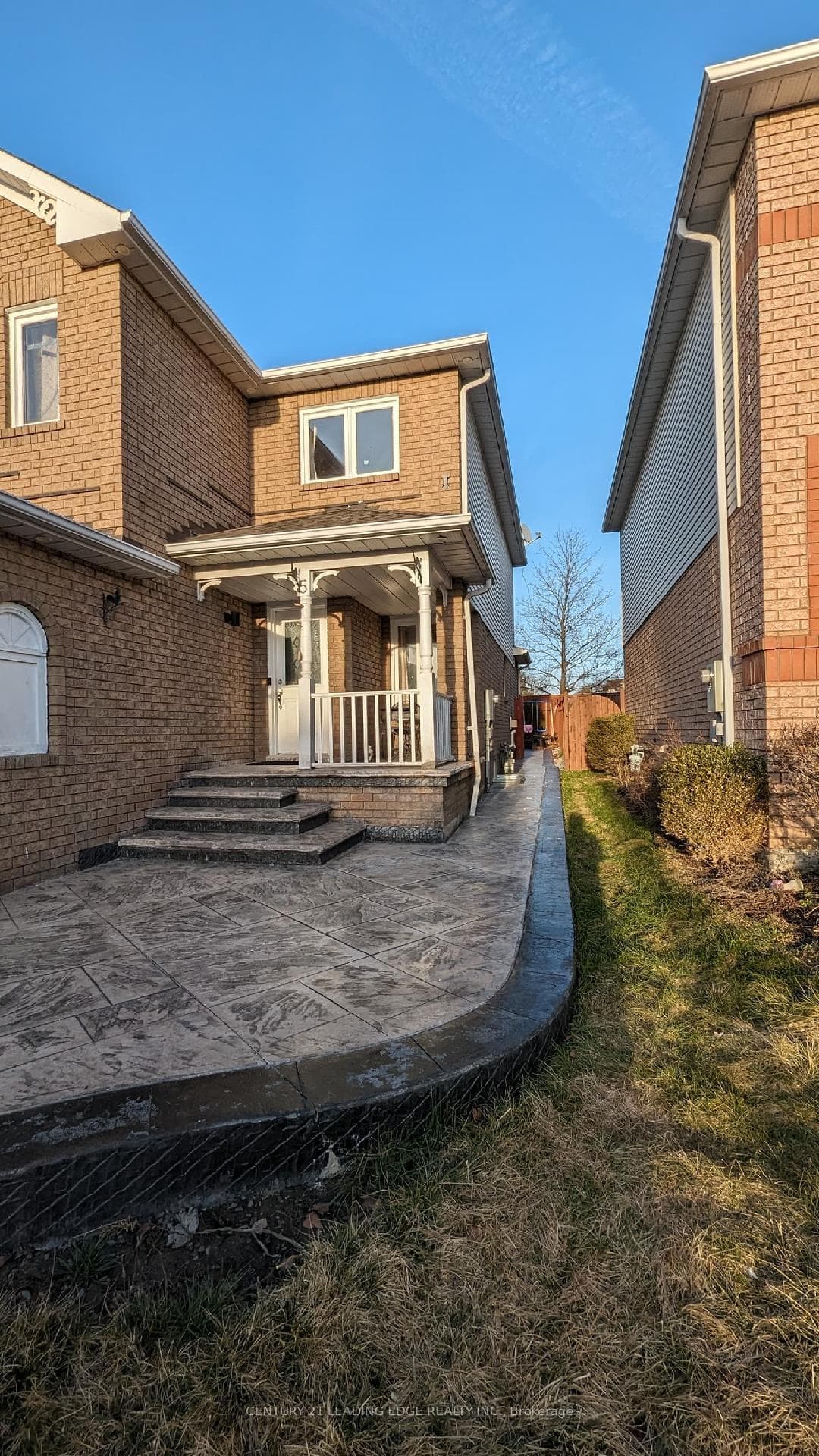 5 Vintage Drive Basement, Whitby, ON L1R 2P4