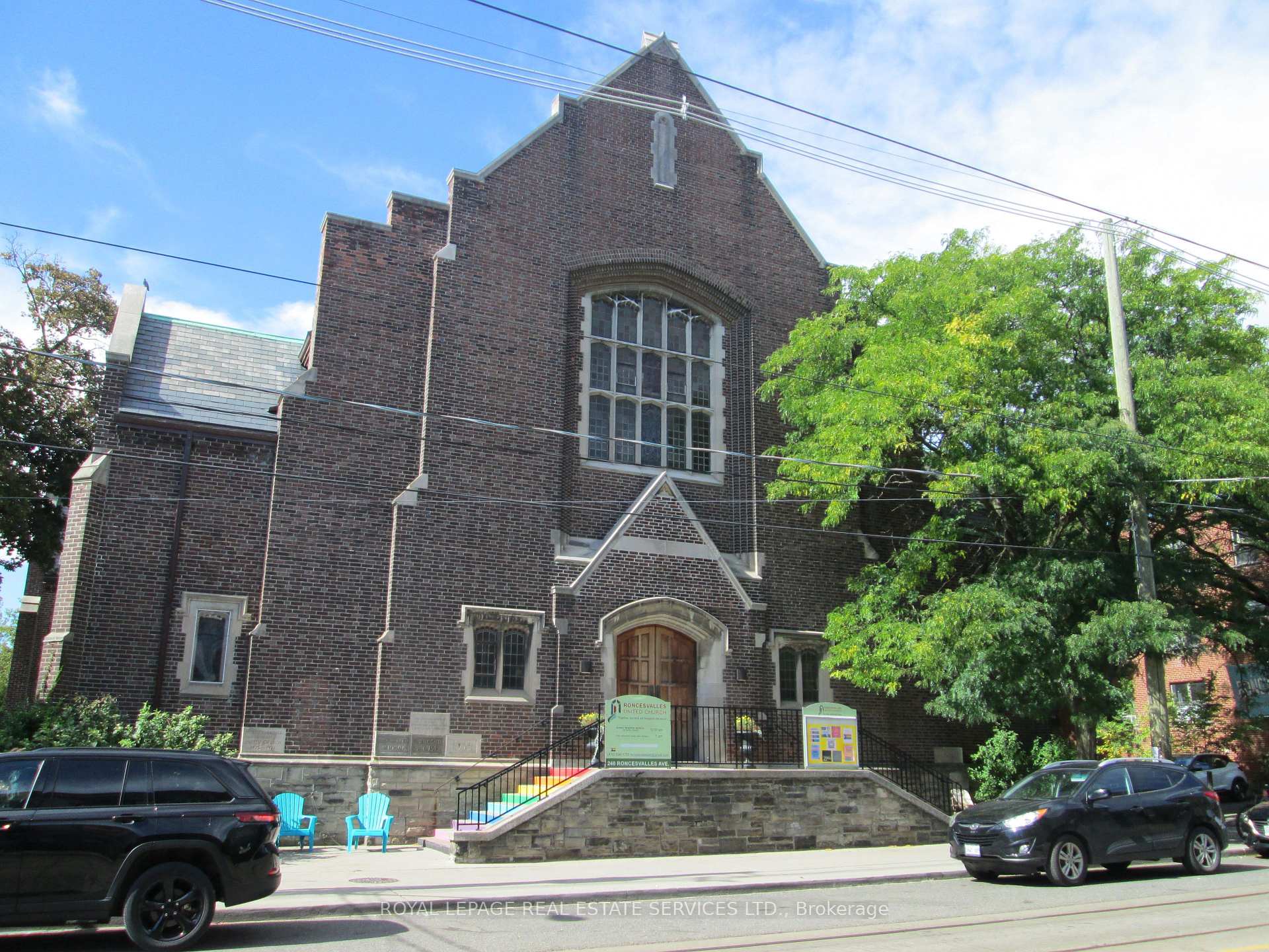 214 Wright Avenue, Toronto, ON M6R 1L3