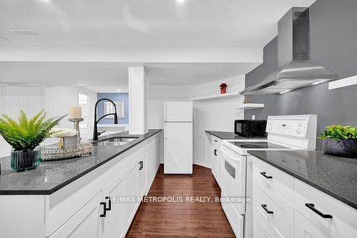 1101 Petunia Place BSMT, Pickering, ON L1V 4N5