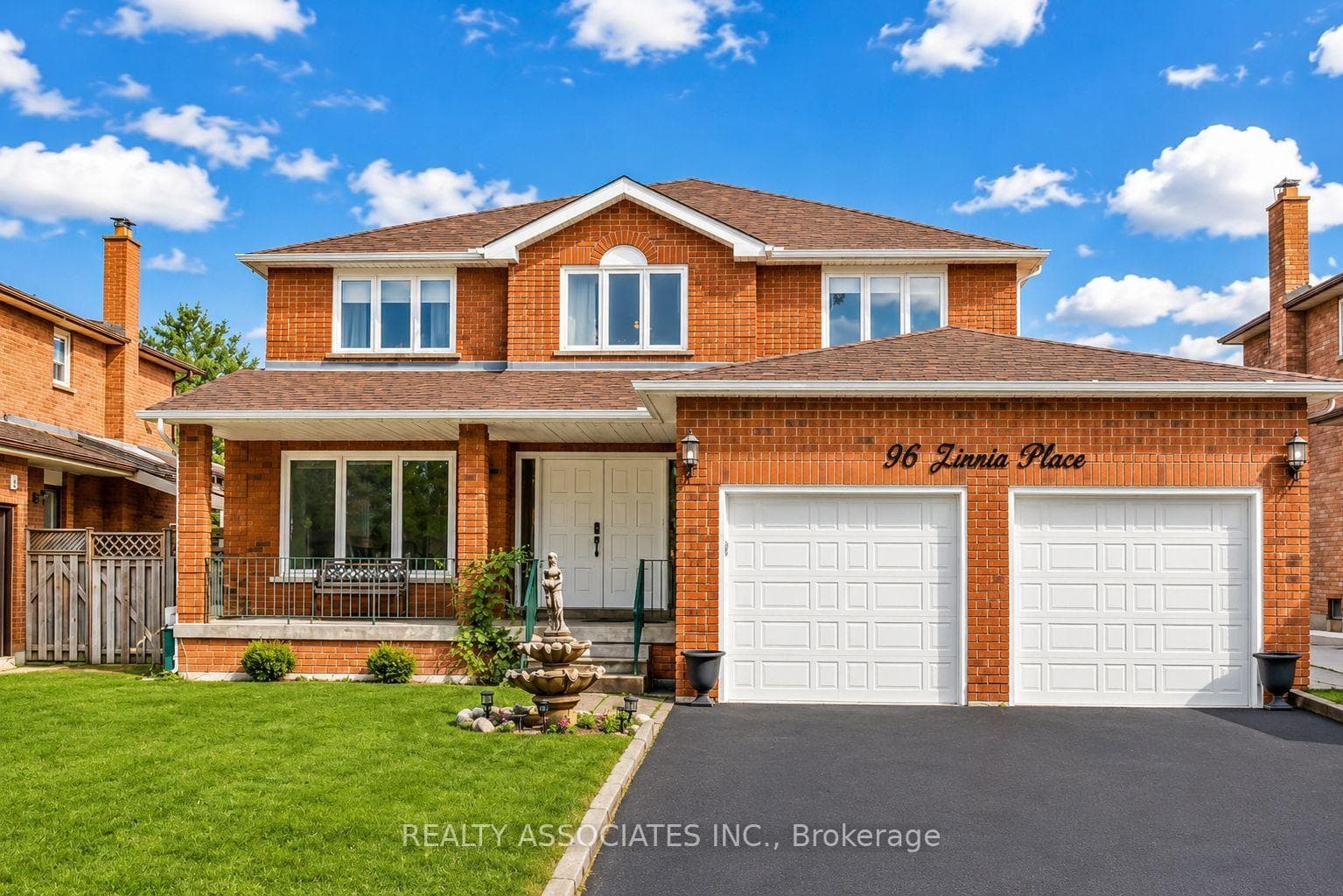 96 Zinnia Place S, Vaughan, ON L4L 6G7