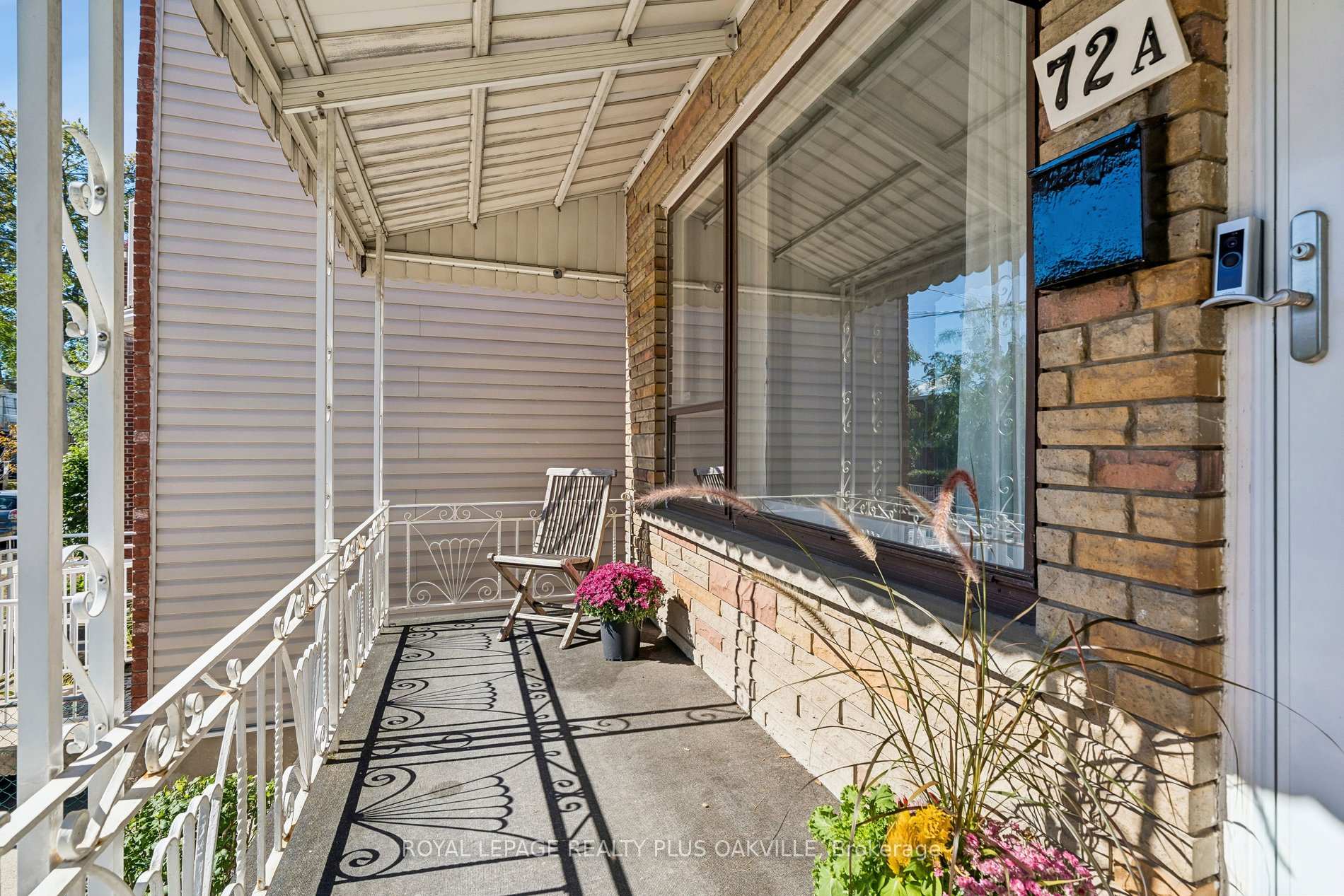 72a Lindsey Avenue, Toronto, ON M6H 1E3