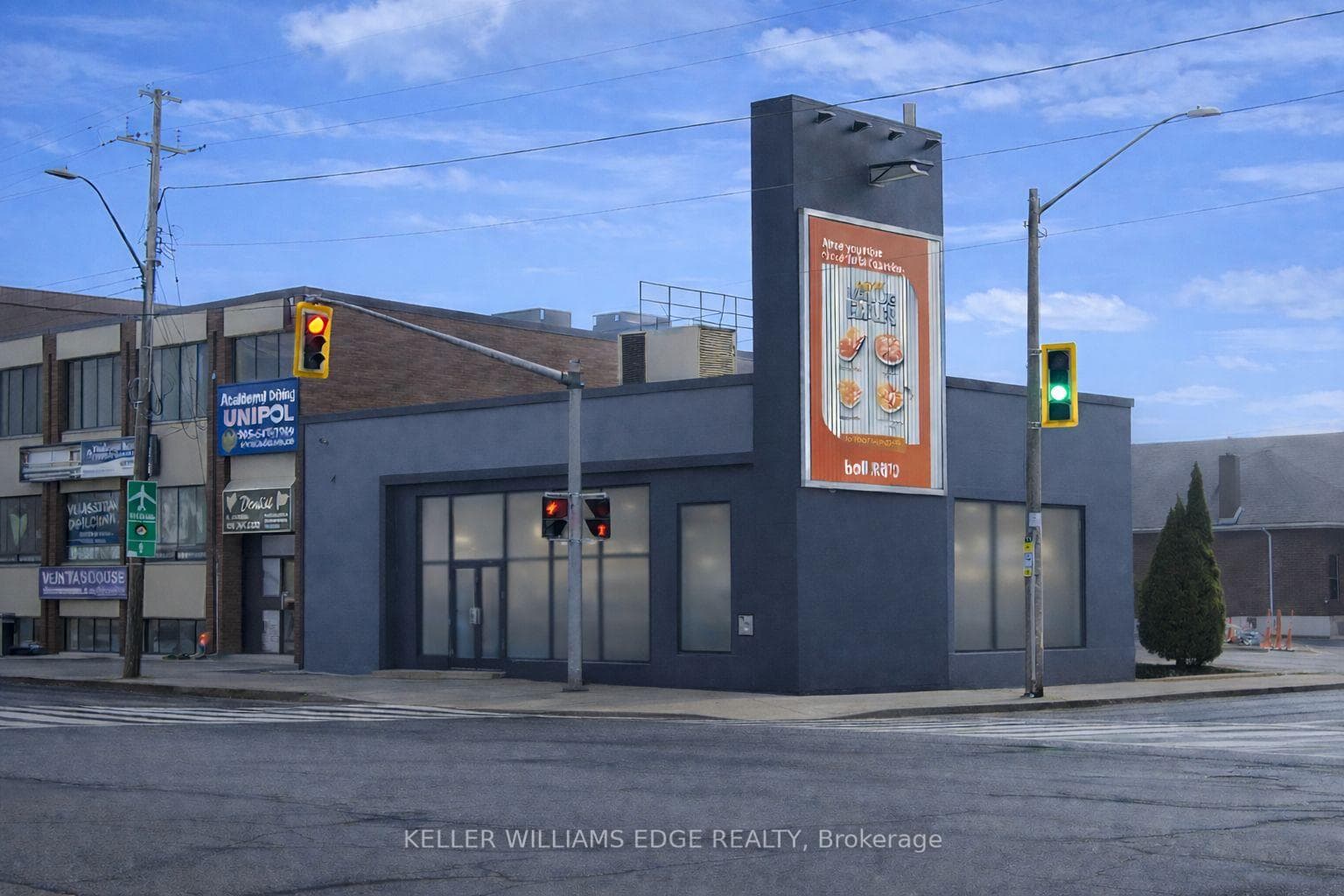 634 Upper James Street, Hamilton, ON L9C 2Z2